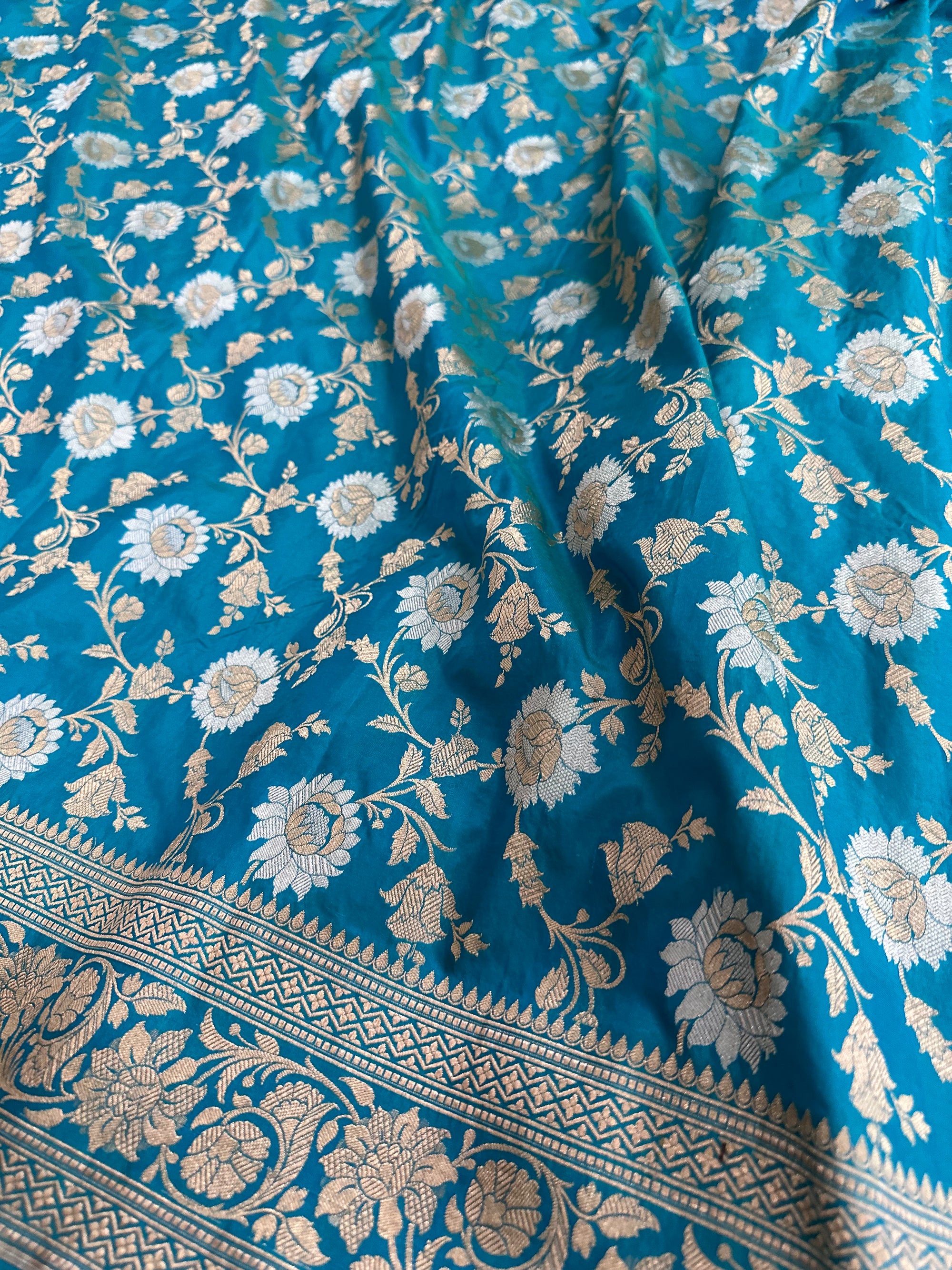 Pure Katan Silk Jangla Banarasi Saree with Sona Rupa Zari – Handloom Luxury with Gold & Silver Weave