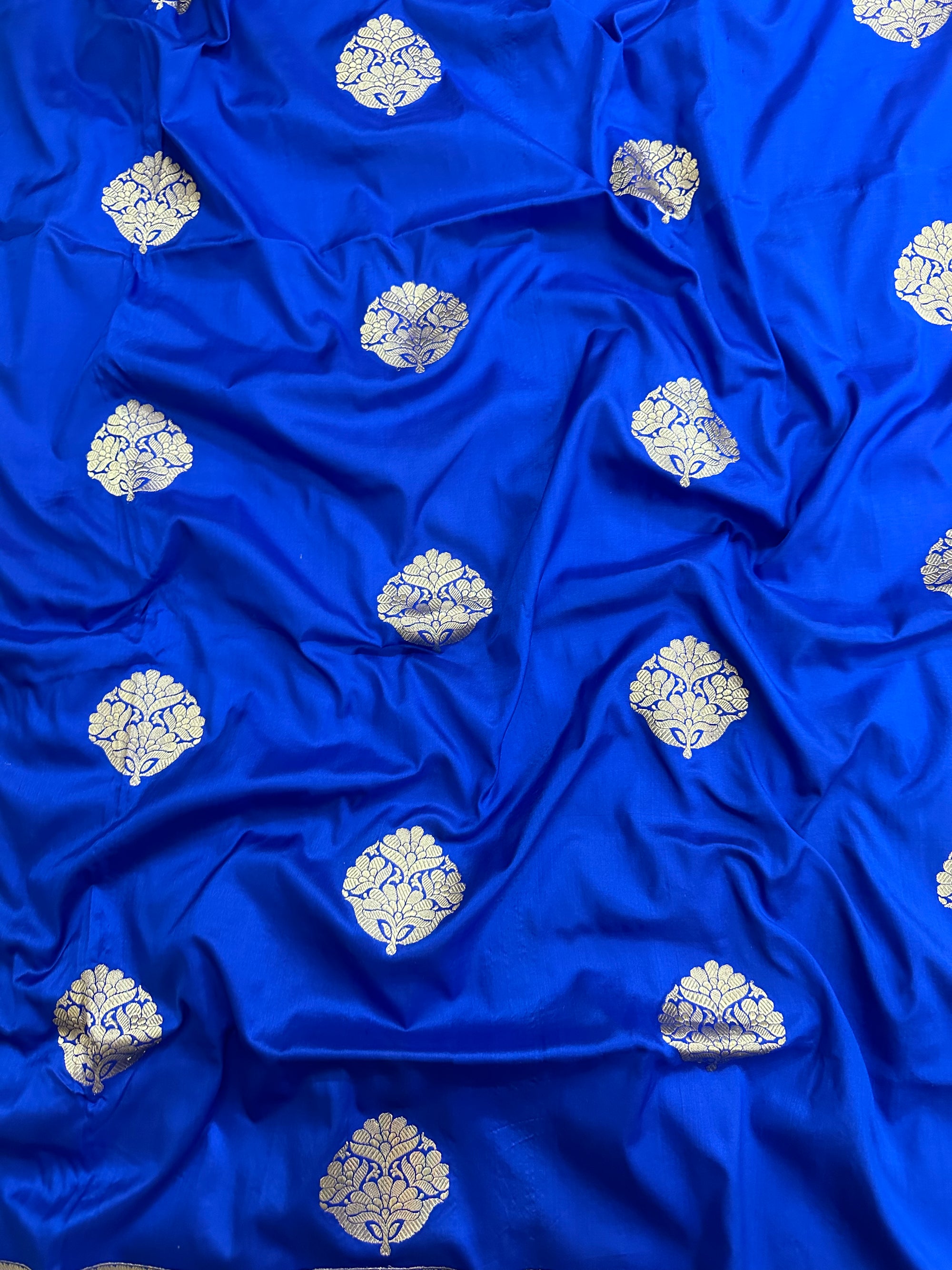 Pure Katan Silk Kadhwa Buta Handloom Saree – Real Zari Banarasi Masterpiece | Royal Weave Elegance