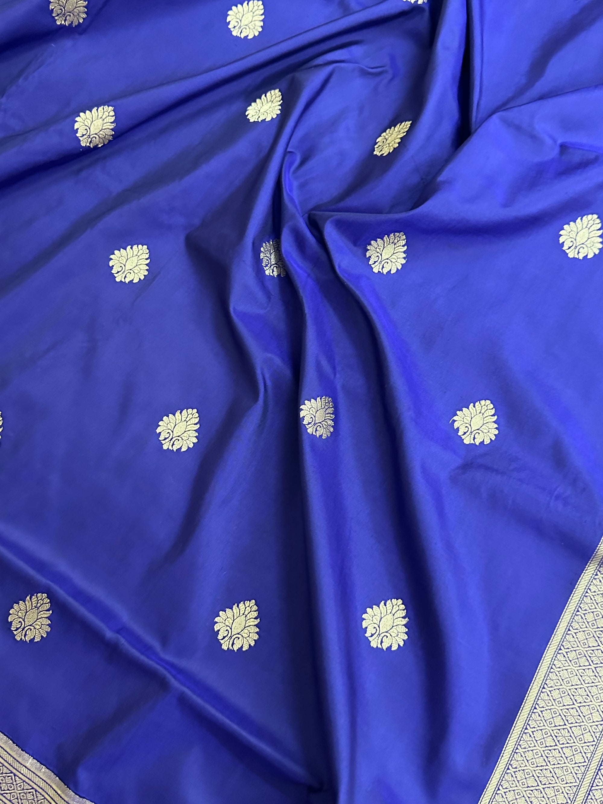 Pure Katan Silk Kadhwa Buta Handloom Saree – Real Zari Banarasi Masterpiece | Royal Weave Elegance