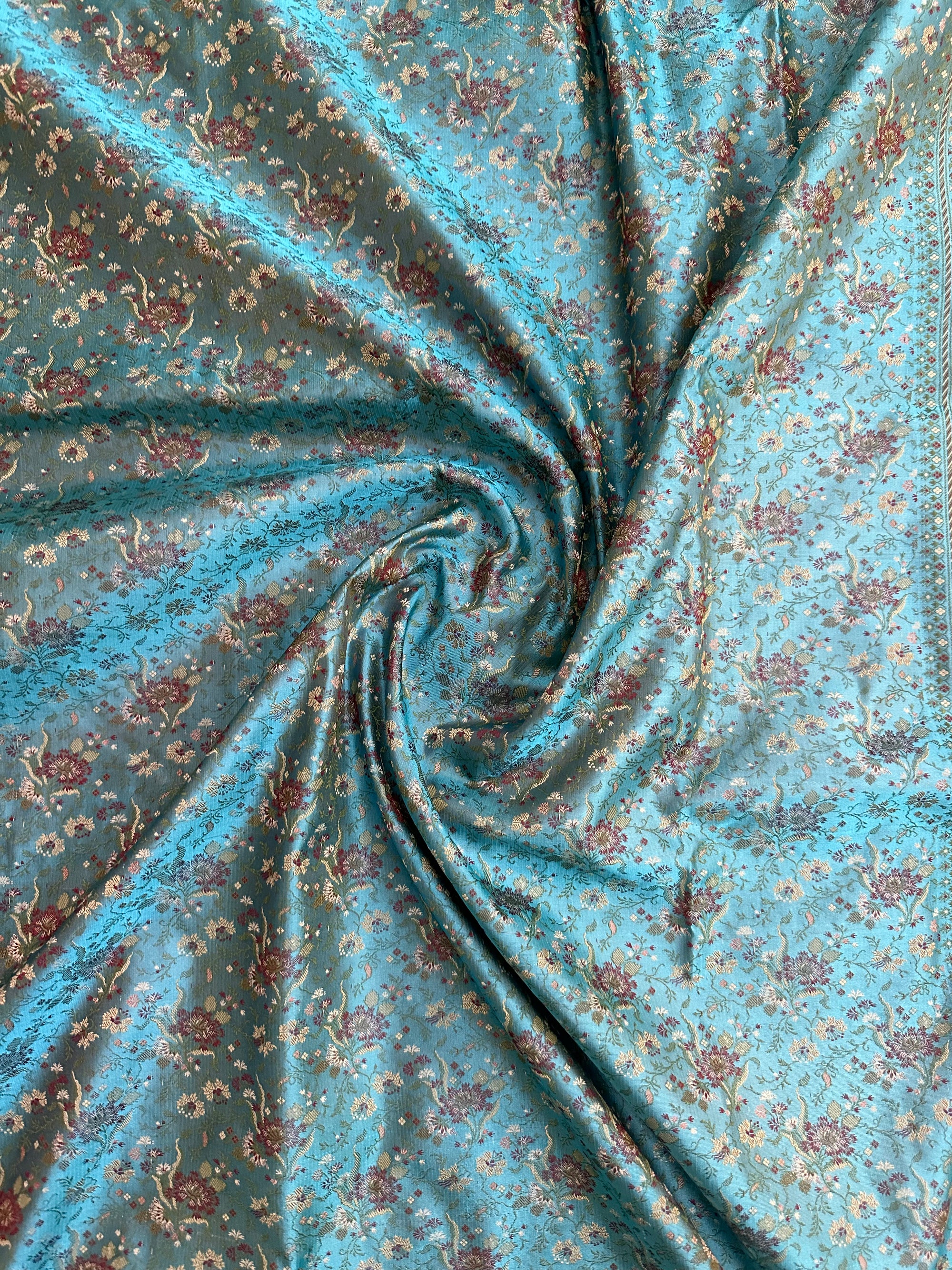 Pure Jamawar Tanchui Silk Handloom Saree – No Zari, Ultra Soft & Royal Weave | Banarasi Elegance