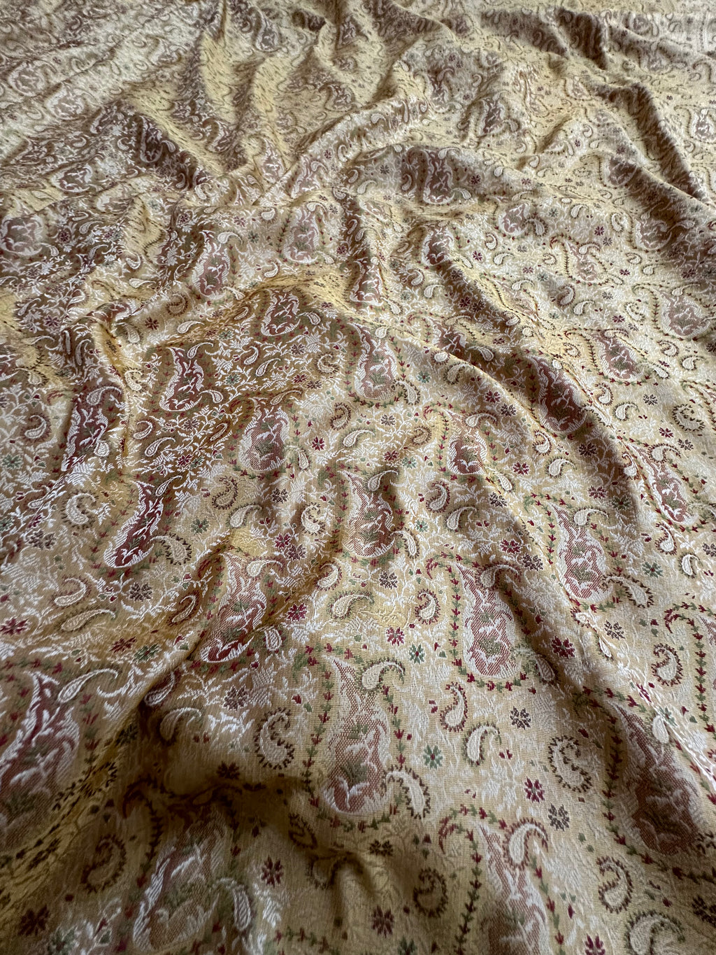 Pure Jamawar Tanchui Silk Handloom Saree – No Zari, Ultra Soft & Royal Weave | Banarasi Elegance