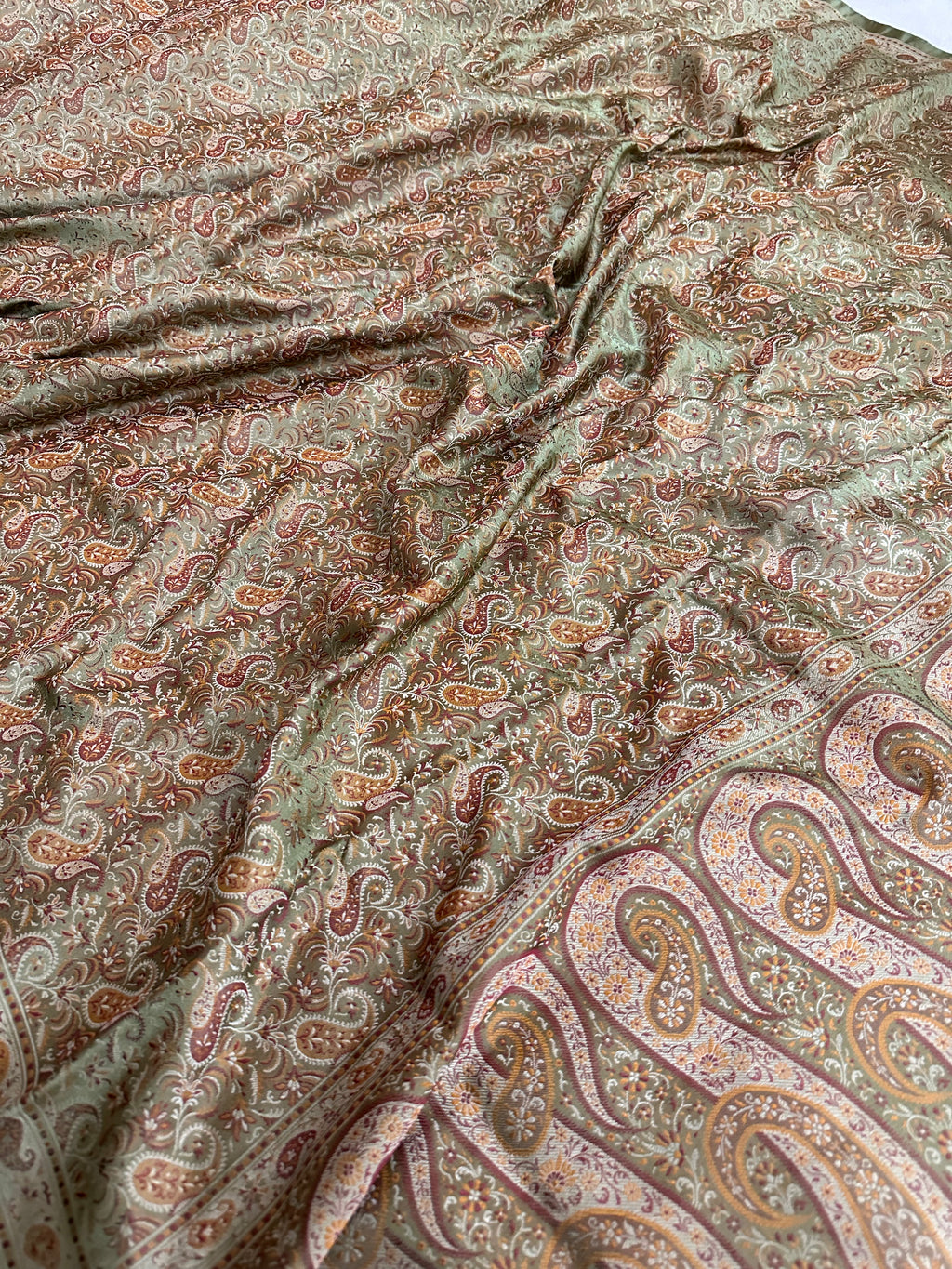 Pure Jamawar Tanchui Silk Handloom Saree – No Zari, Ultra Soft & Royal Weave | Banarasi Elegance