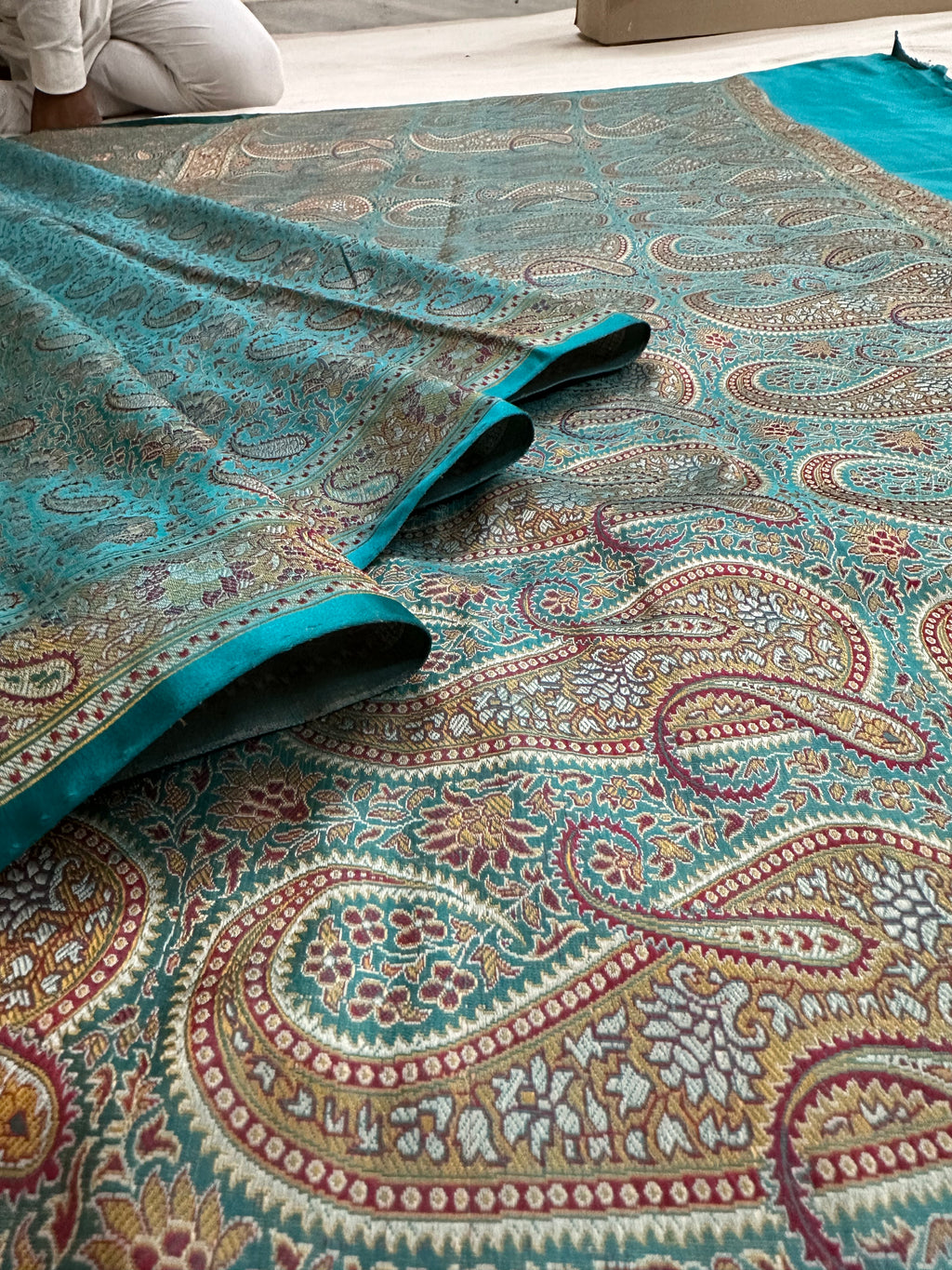 Pure Jamawar Tanchui Silk Handloom Saree – No Zari, Ultra Soft & Royal Weave | Banarasi Elegance