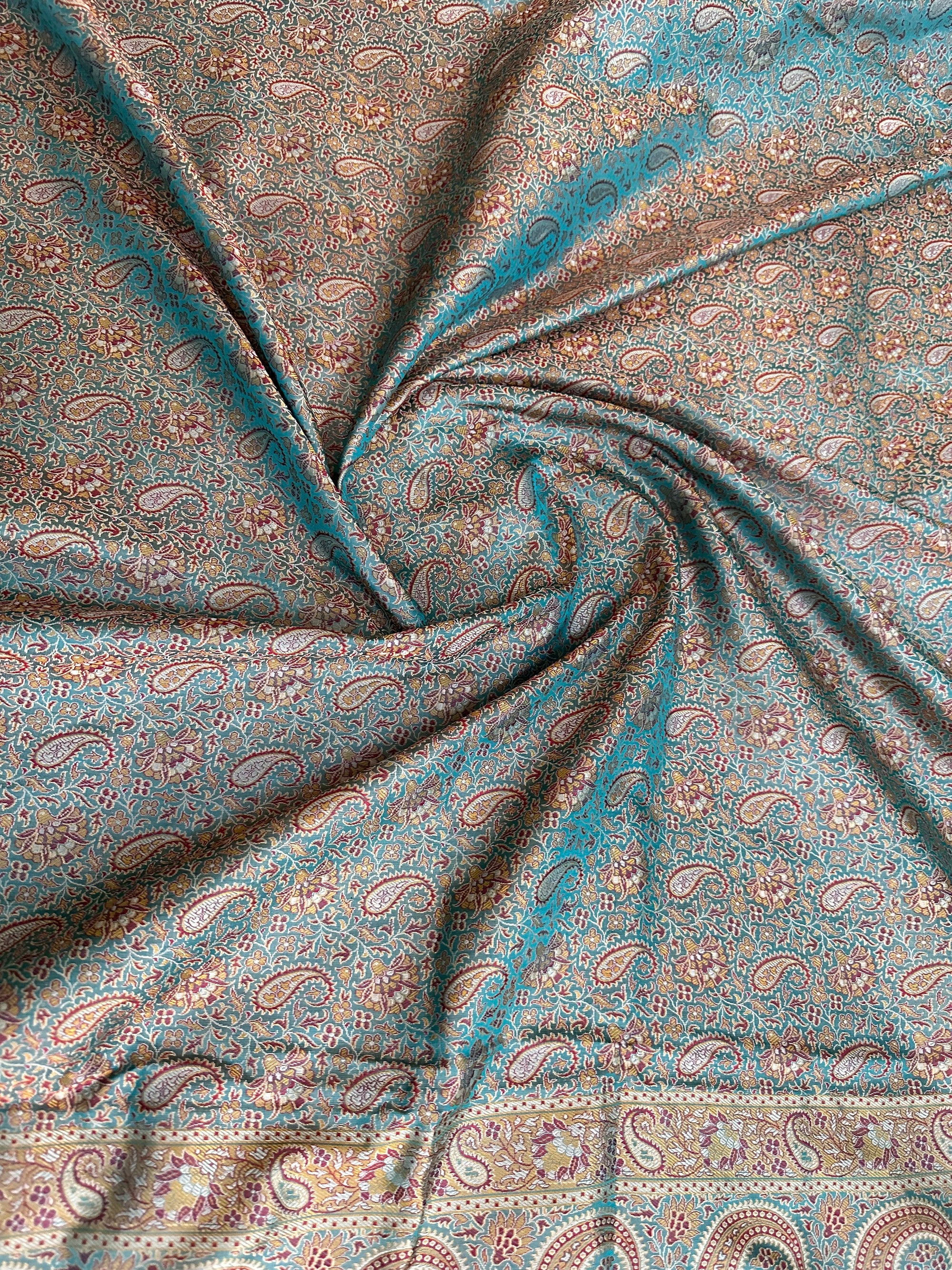 Pure Jamawar Tanchui Silk Handloom Saree – No Zari, Ultra Soft & Royal Weave | Banarasi Elegance