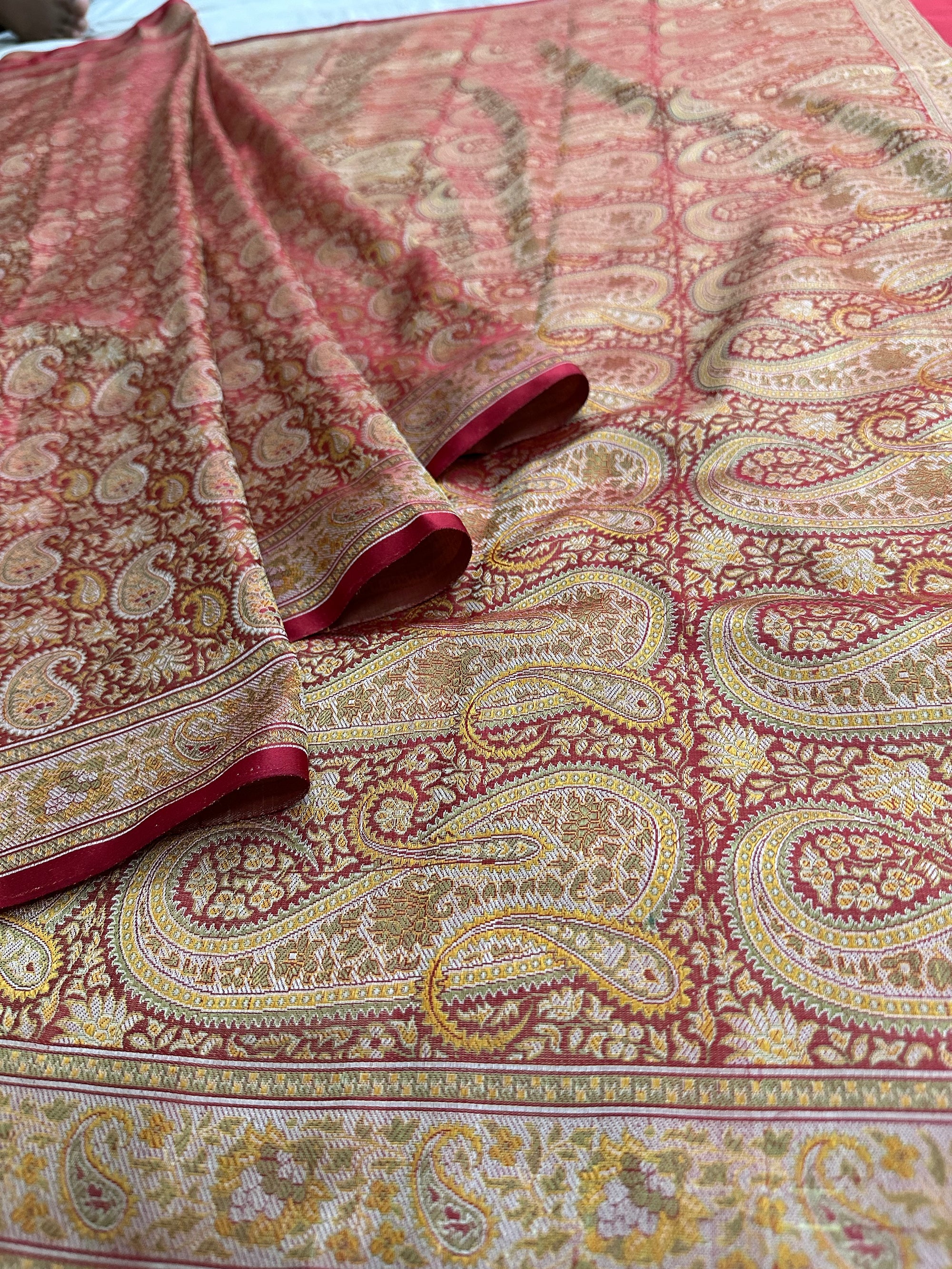 Pure Jamawar Tanchui Silk Handloom Saree – No Zari, Ultra Soft & Royal Weave | Banarasi Elegance