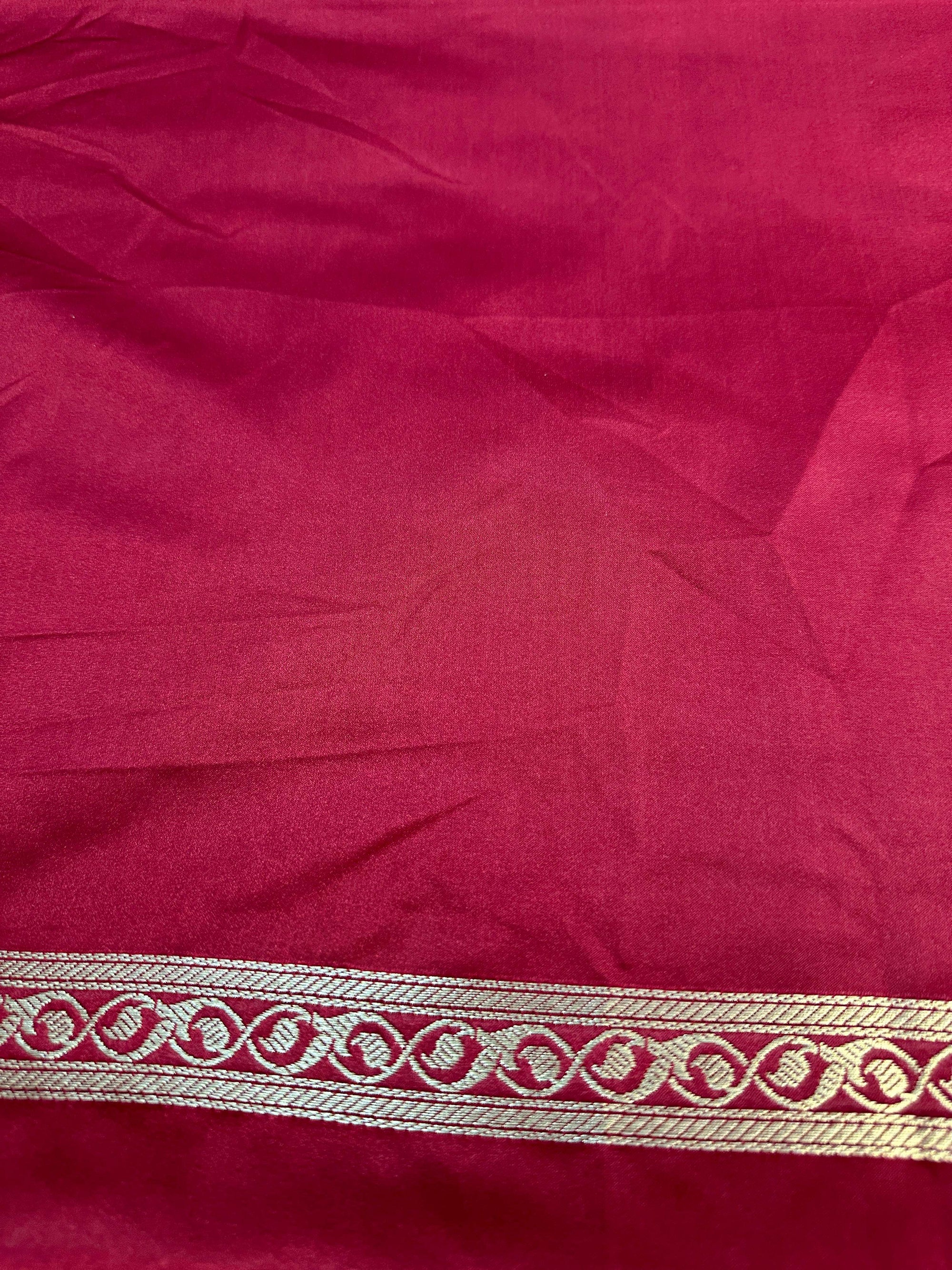 Magenta Mashru Silk Zari Open Border Carry Aanchal Booti Saree