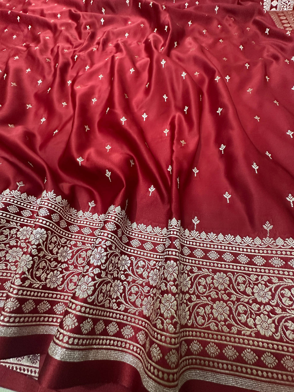 Maroon Mashru Silk Zari Banarasi Border Aanchal Boota Booti Saree