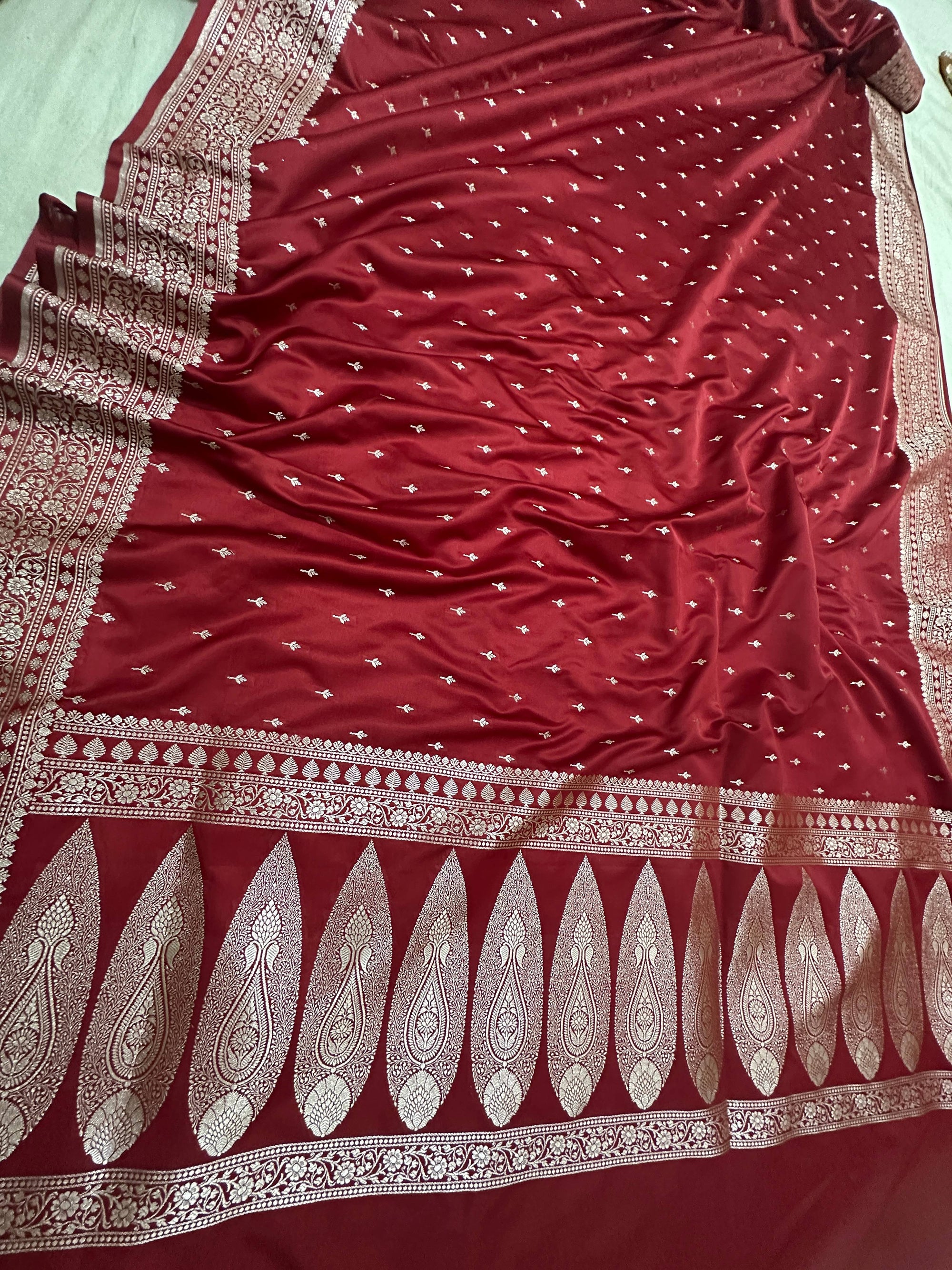 Maroon Mashru Silk Zari Banarasi Border Aanchal Boota Booti Saree