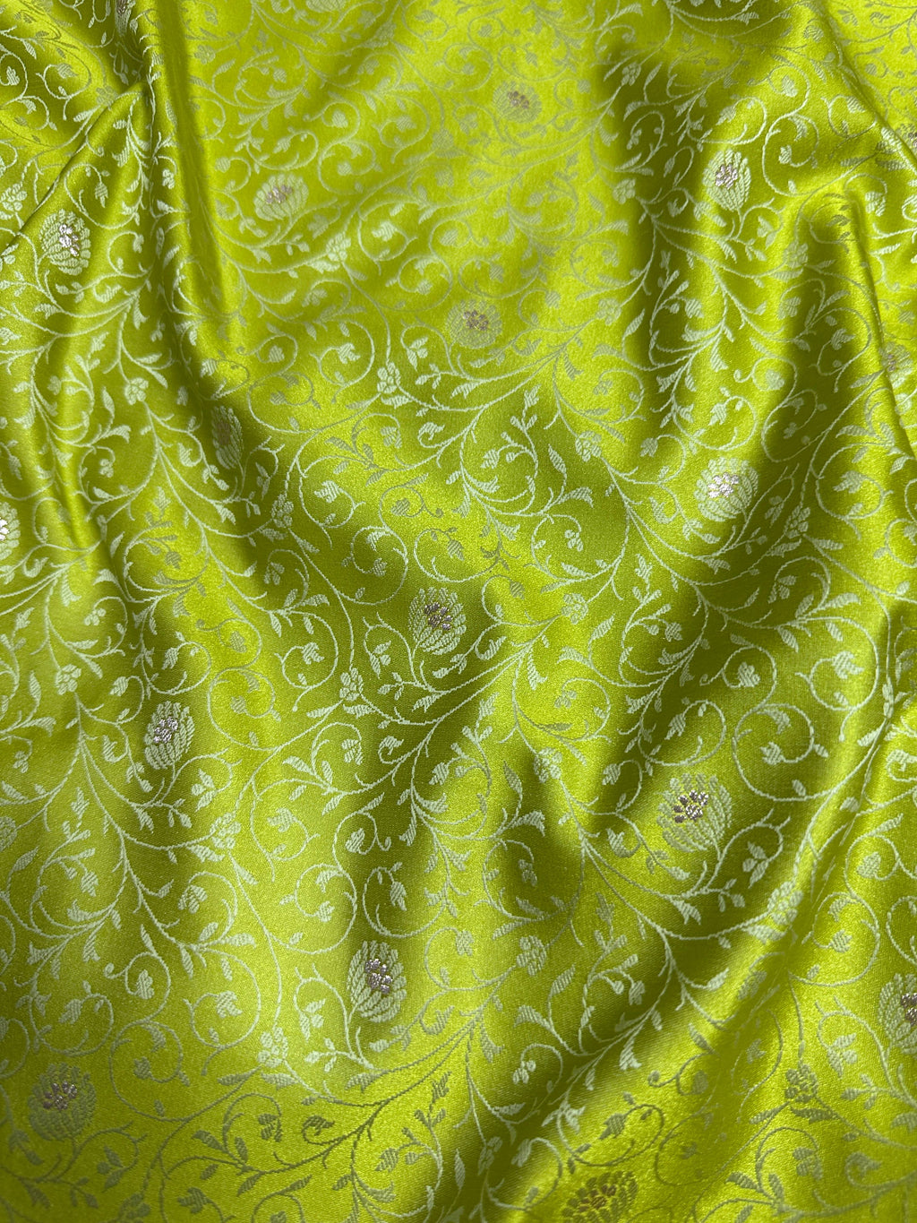 Mehndi Green Mashru Silk Tanchhoi Banarasi Zari Border Brocade Aanchal Saree