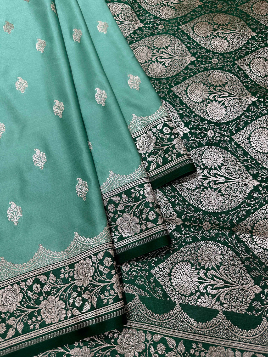 Firozi & Green Contrast Mashru Silk Banarasi Zari Border Brocade Aanchal Saree