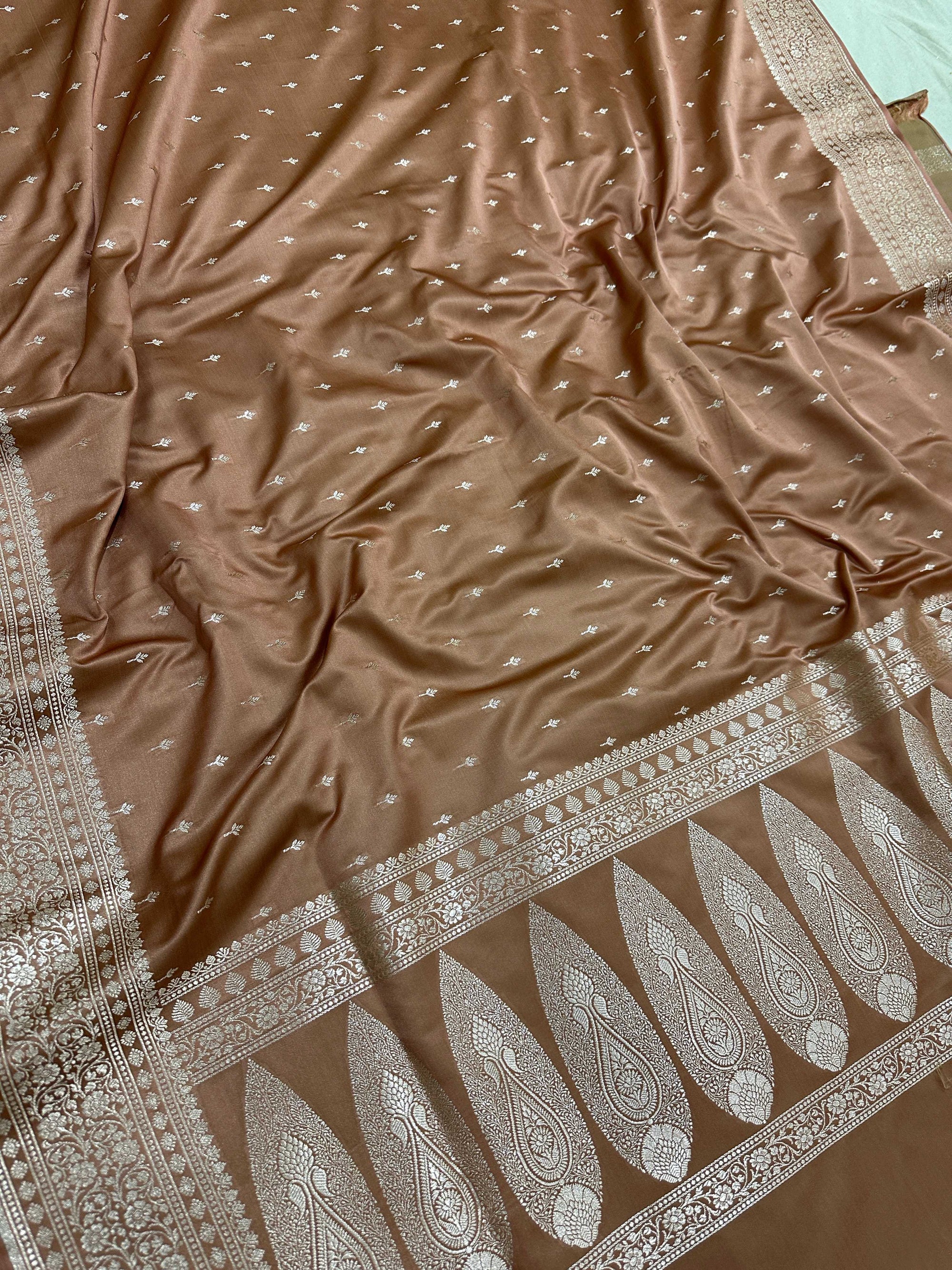 Brown Mashru Silk Zari Banarasi Border Aanchal Boota Booti Saree