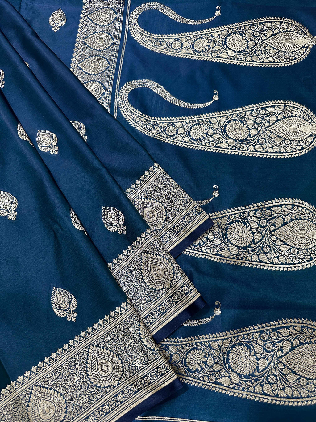 Royal Peach Blue Mashru Silk Banarasi Zari Border Carry Aanchal Booti Saree