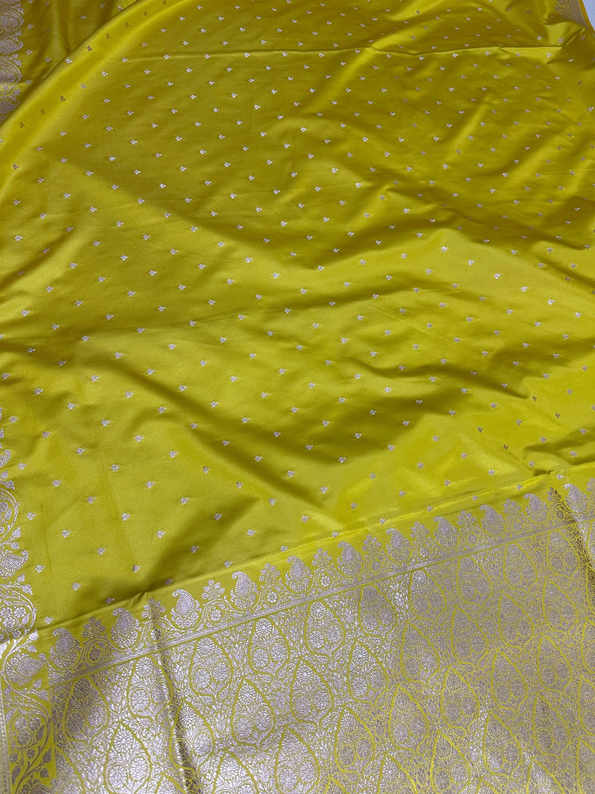 Lemon Mashru Silk Banarasi Zari Border Brocad Aanchal Booti Saree