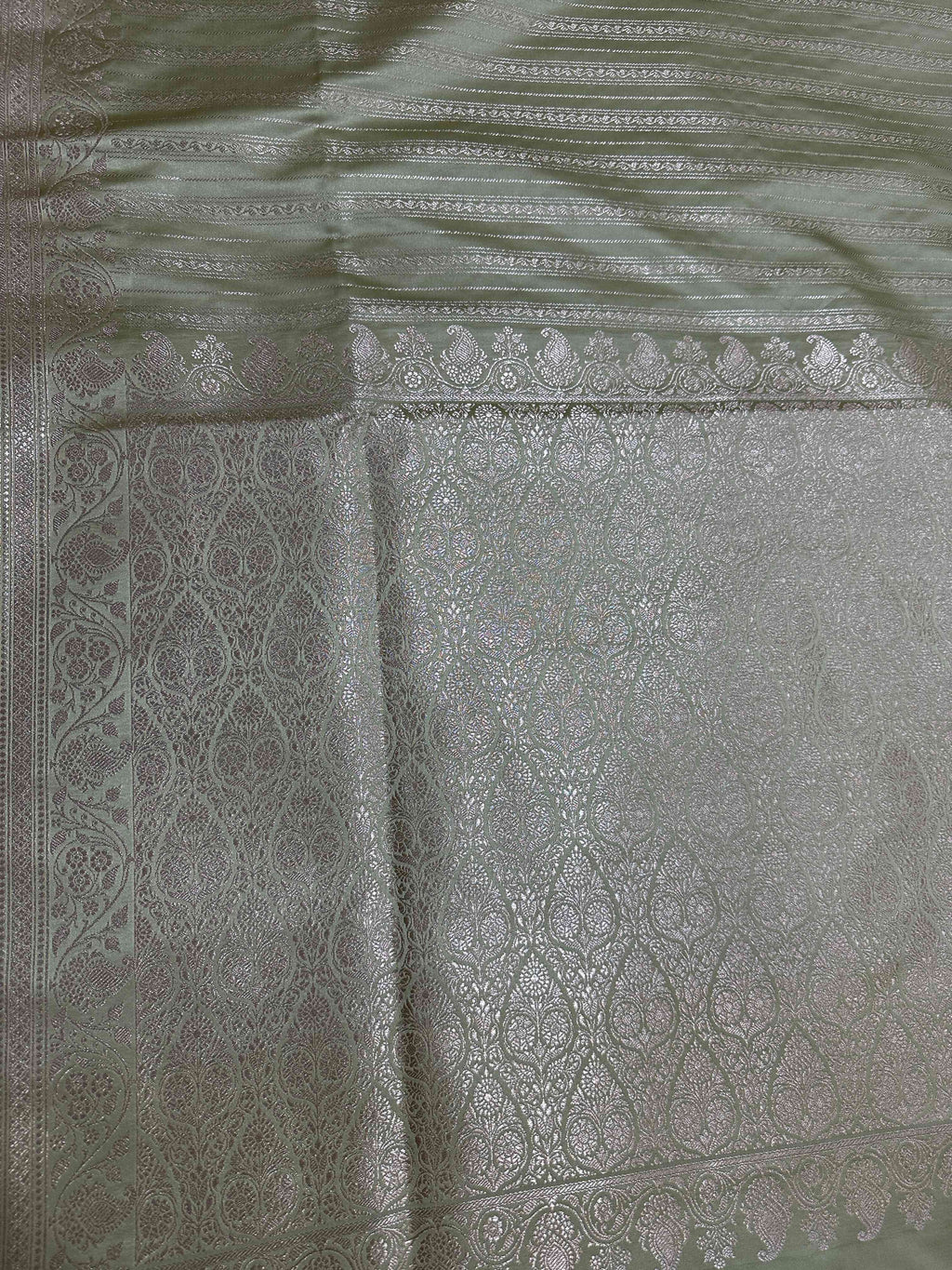 Off White Silk Vertical Stripe Design Zari Border Brocade Aanchal Saree