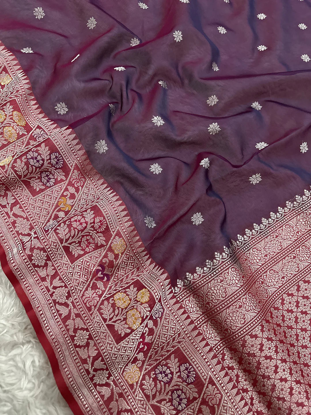 Jamuni Pure Kora Silk Kadhwa Buti Handloom Banarasi Saree Ektara weave