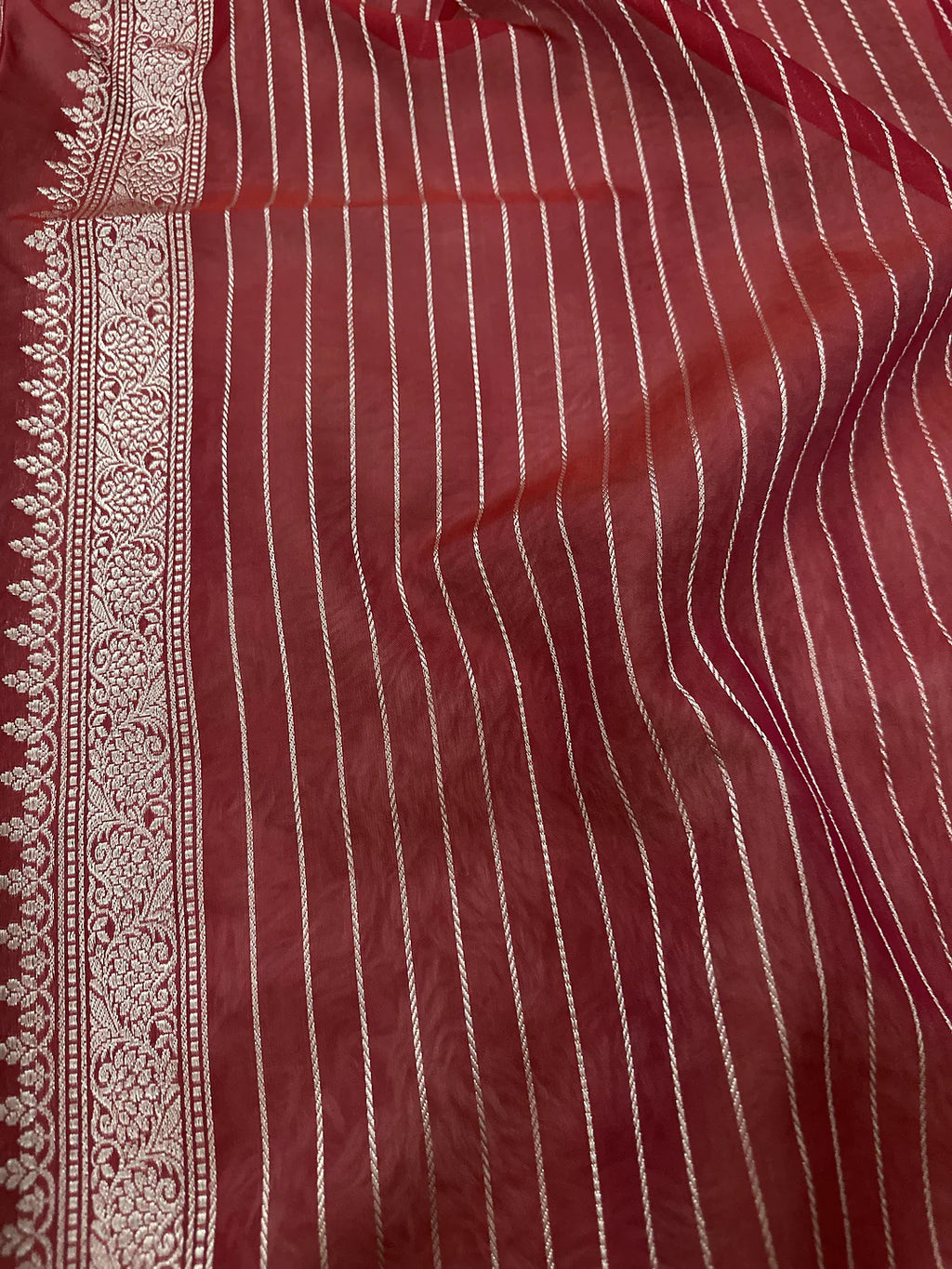 Jamuni Pure Kora Silk Kadhwa Buti Handloom Banarasi Saree Ektara weave