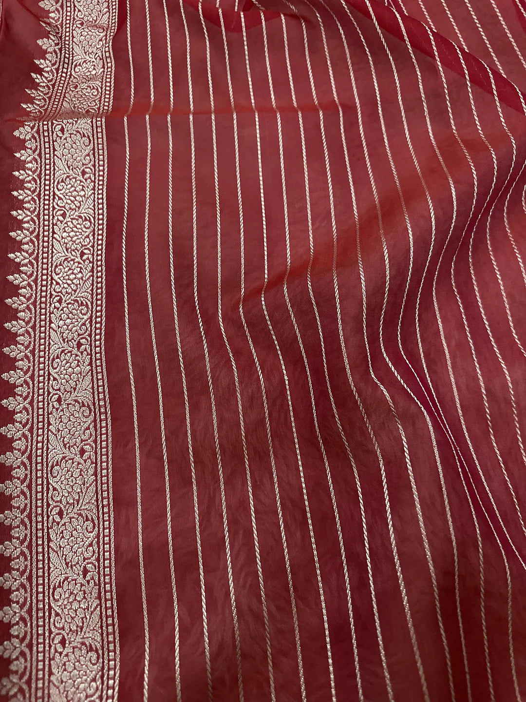 Jamuni Pure Kora Silk Kadhwa Buti Handloom Banarasi Saree Ektara weave