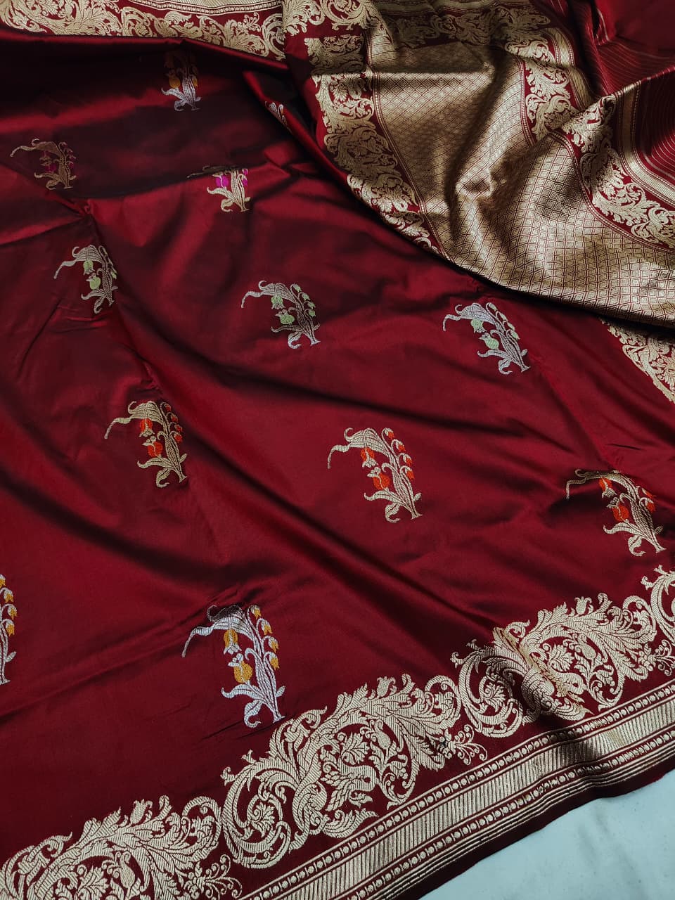 Pure Katan Silk Kadhwa Buta Banarasi Saree in Maroon – Sona Rupa Zari with Tilfi Minakari