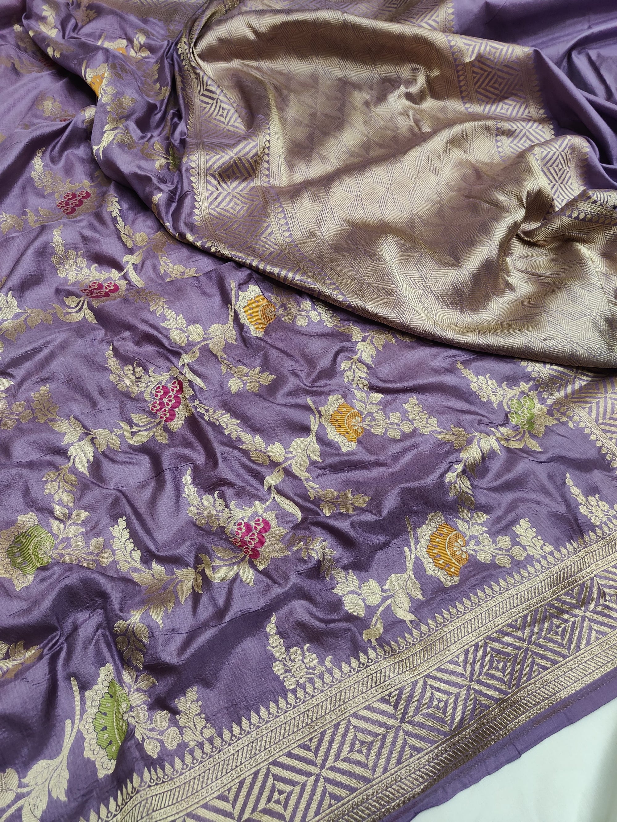 Pure Katan Silk Minakari Banarasi Saree