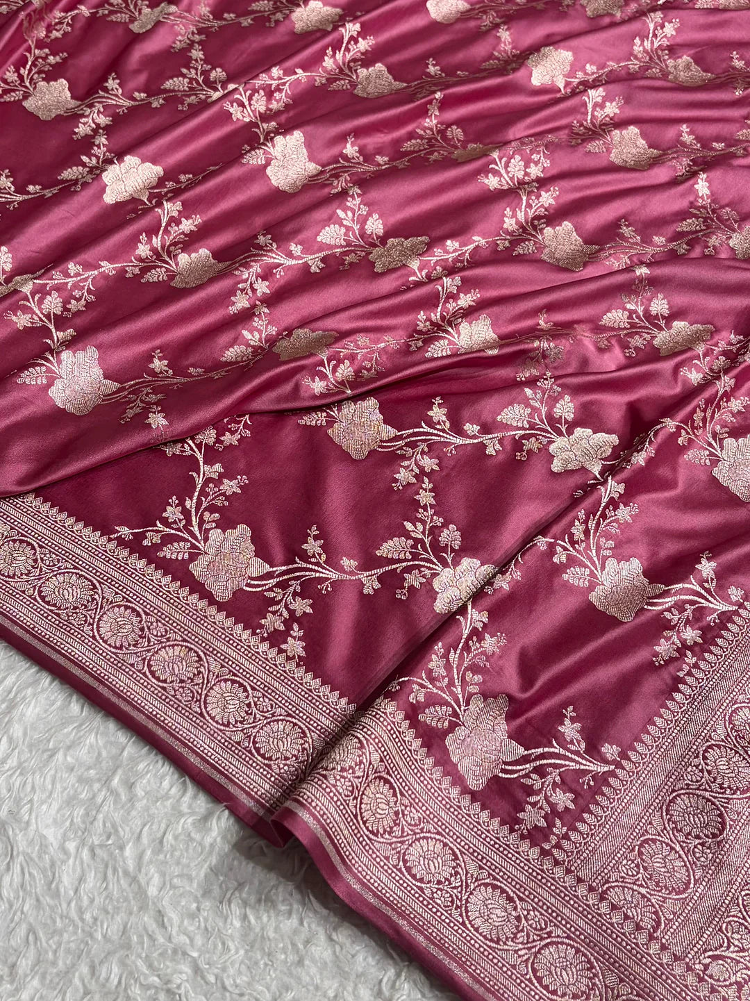 Silver Blossom — Mashru Silk Banarasi Saree in Mauve Pink
