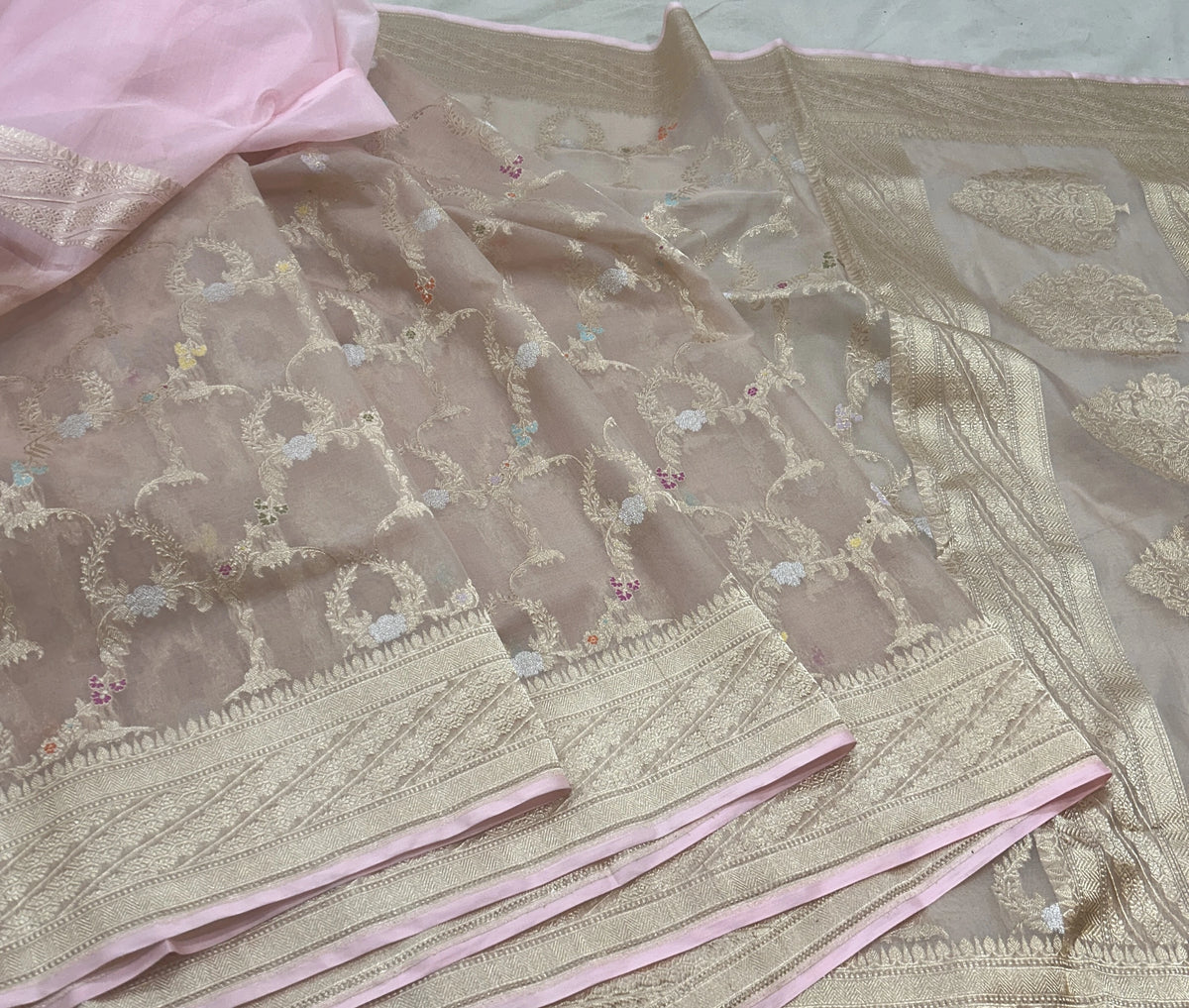Pure Kora Silk Banarasi Saree | Blush Pink Kadhwa Mehrab Jaal | Silver Gold Zari Weave | KATAN BANARAS