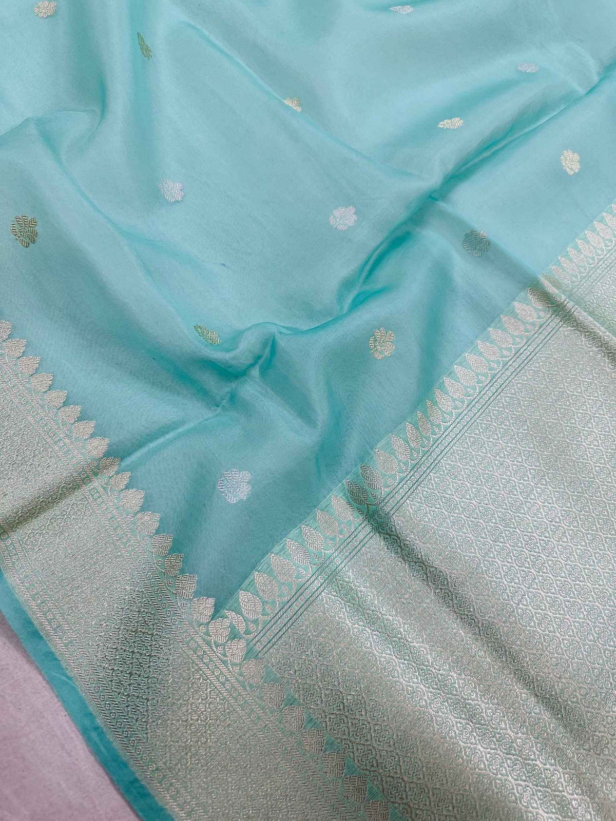 Pure Kora Silk Banarasi Saree – Crisp Organza Silk with Zari Weaving | New Arrival