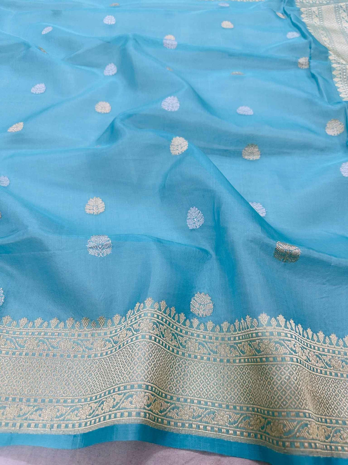 Pure Kora Silk Banarasi Saree – Handwoven Zari Weaving | Lightweight Ethnic Wear