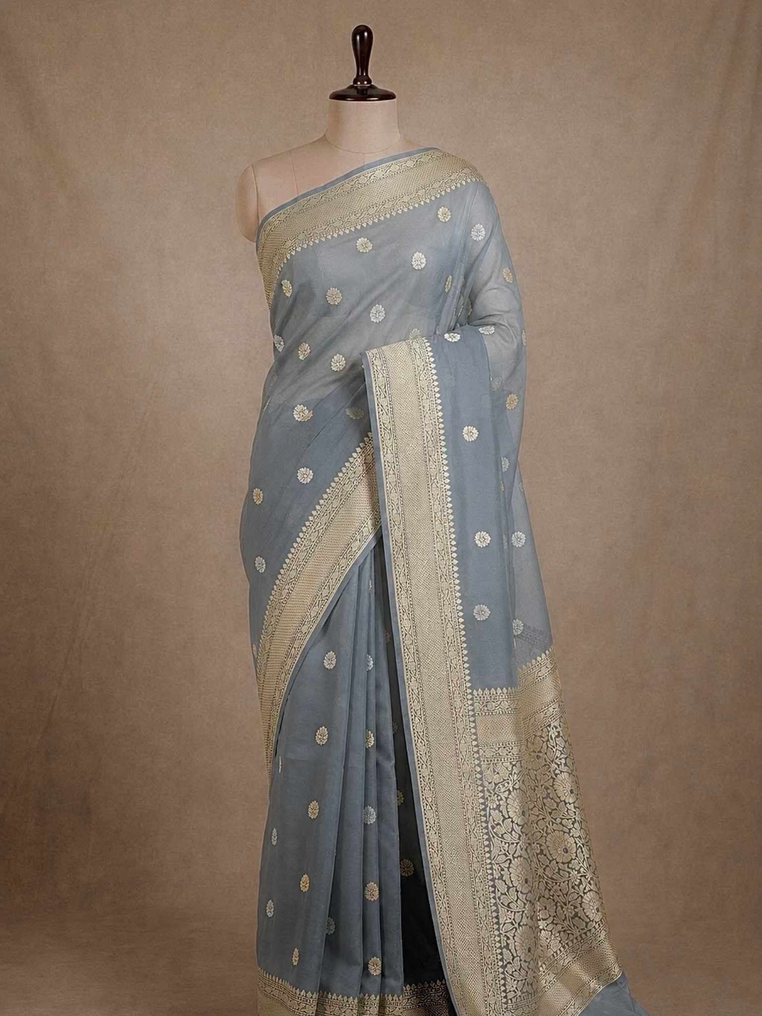 Pure Kora Silk Kadhwa Buta Handloom Saree