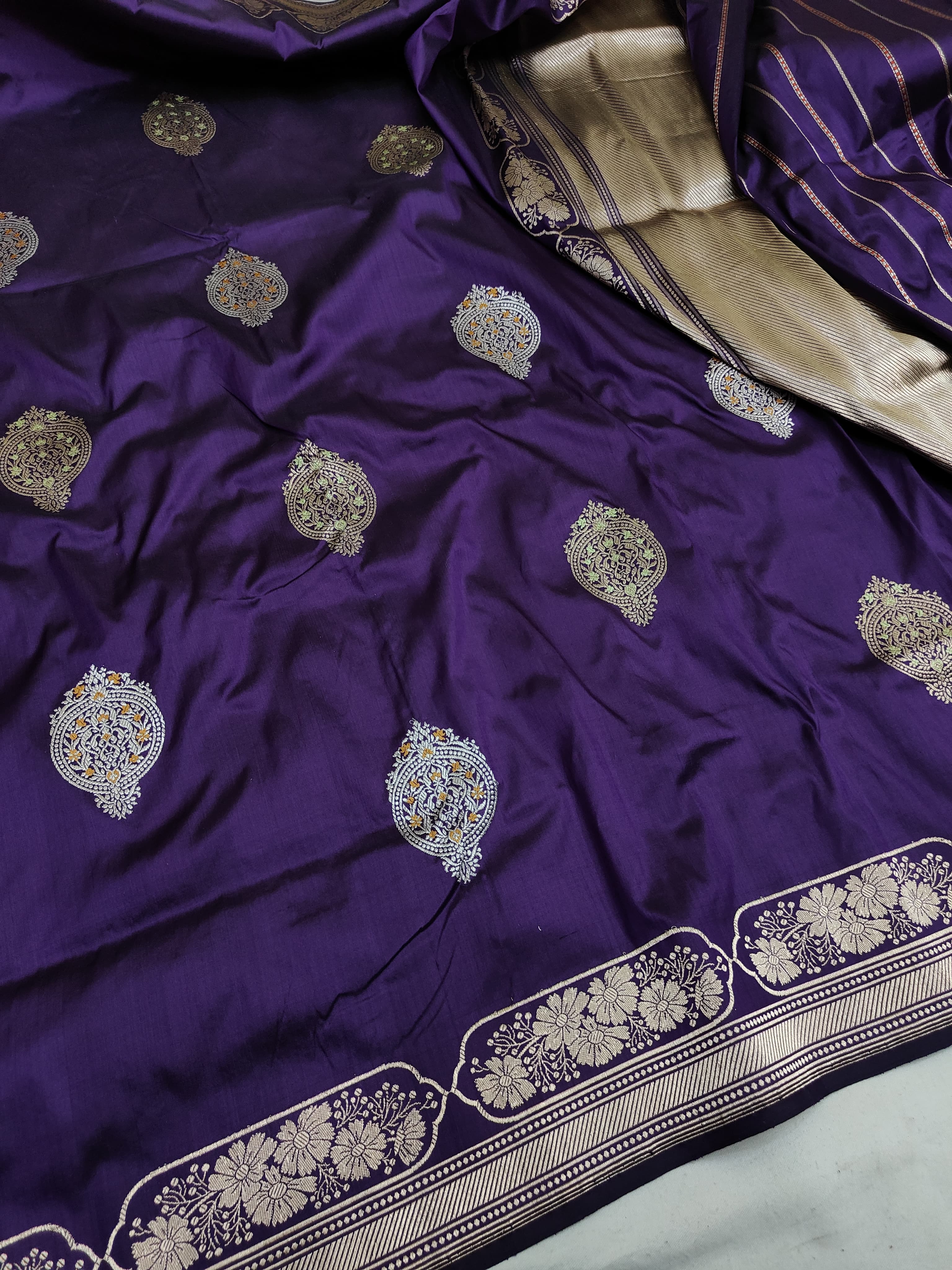 Deep Purple Pure Katan Silk Kadhwa Buta Banarasi Saree | Sona Rupa Zari & Tilfi Minakari