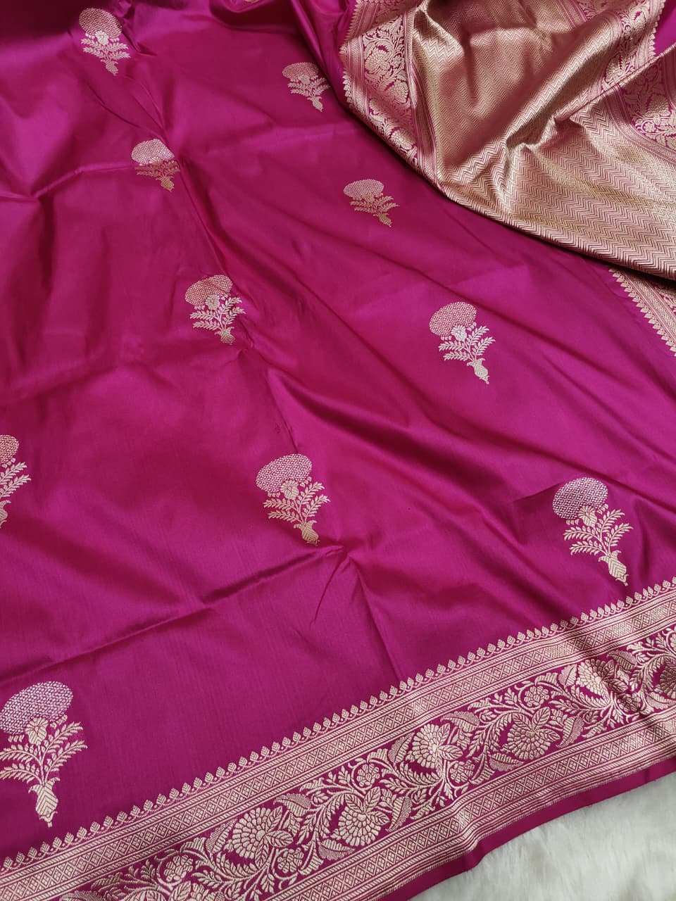 Pure Katan Silk Kadhwa Buta Banarasi Saree – Rani Pink | Sona Rupa Zari