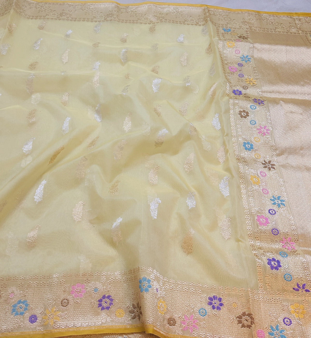 Turquoise Lemon Floral Buta Pure Kora Silk Banarasi Saree