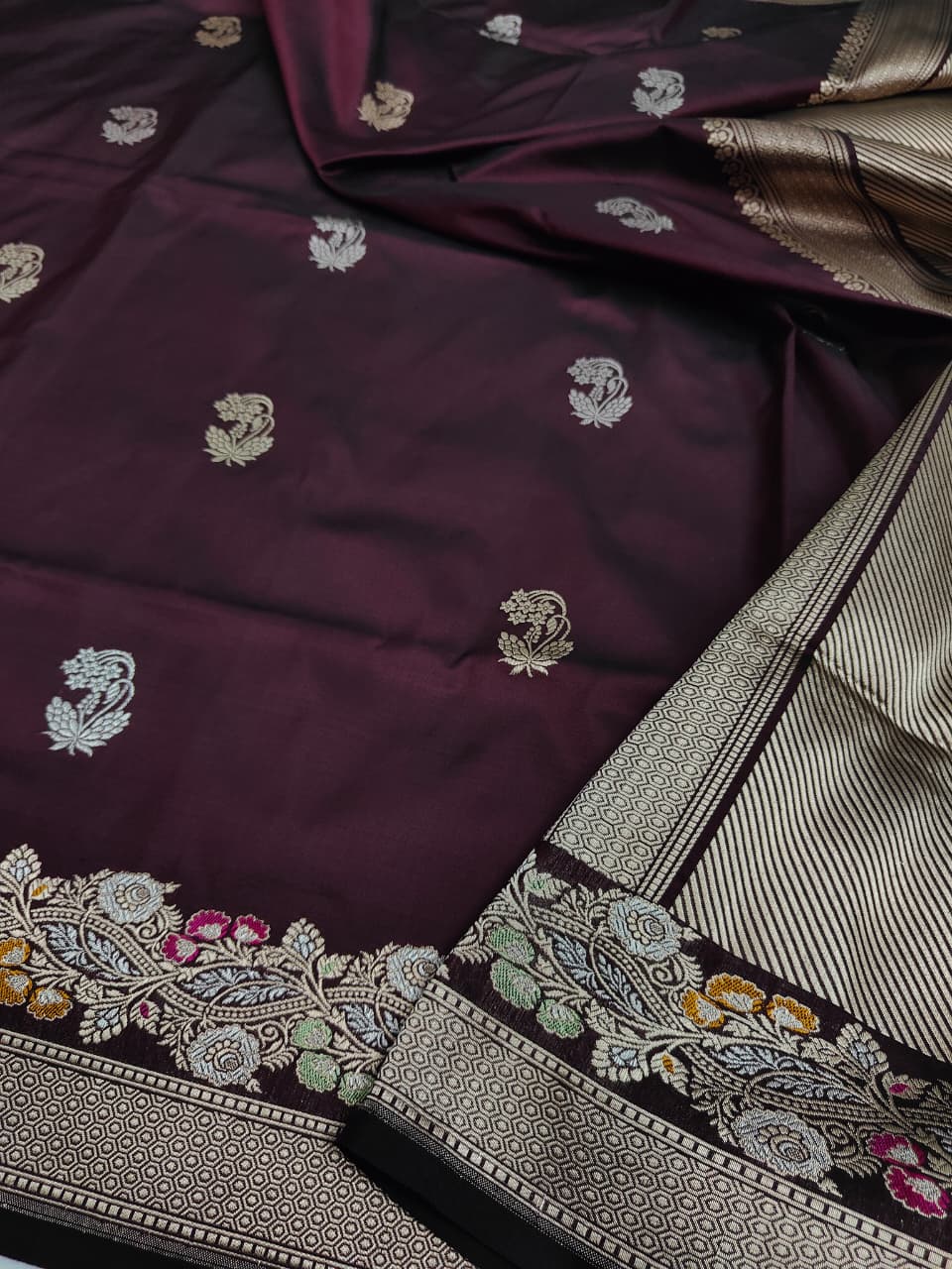 Pure Katan Silk Kadhwa Buta Banarasi Saree | Sona Rupa Zari & Tilfi Minakari | Deep Wine Maroon