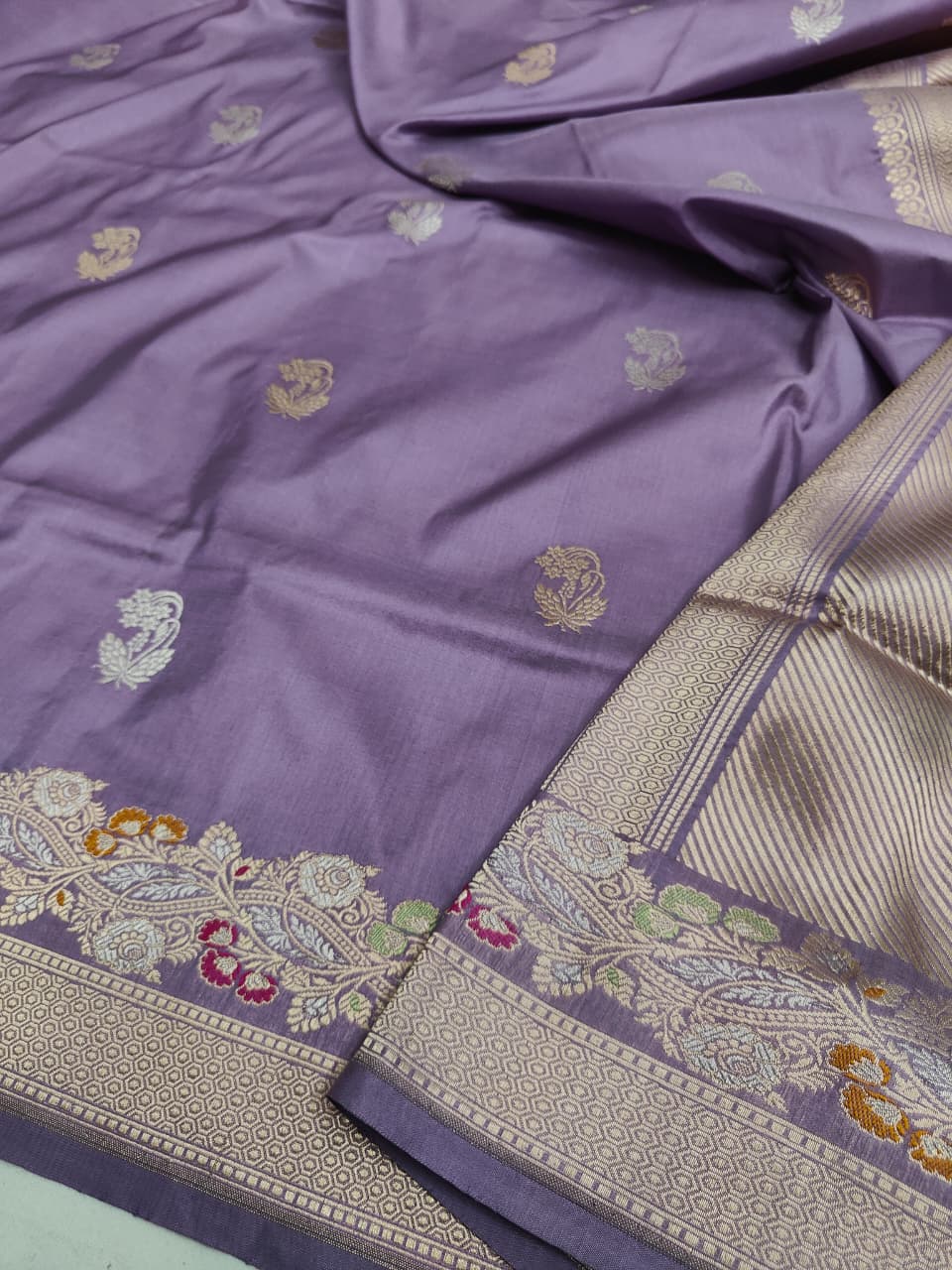 Pure Katan Silk Kadhwa Buta Banarasi Saree – Lavender | Sona Rupa Zari & Tilfi Minakari