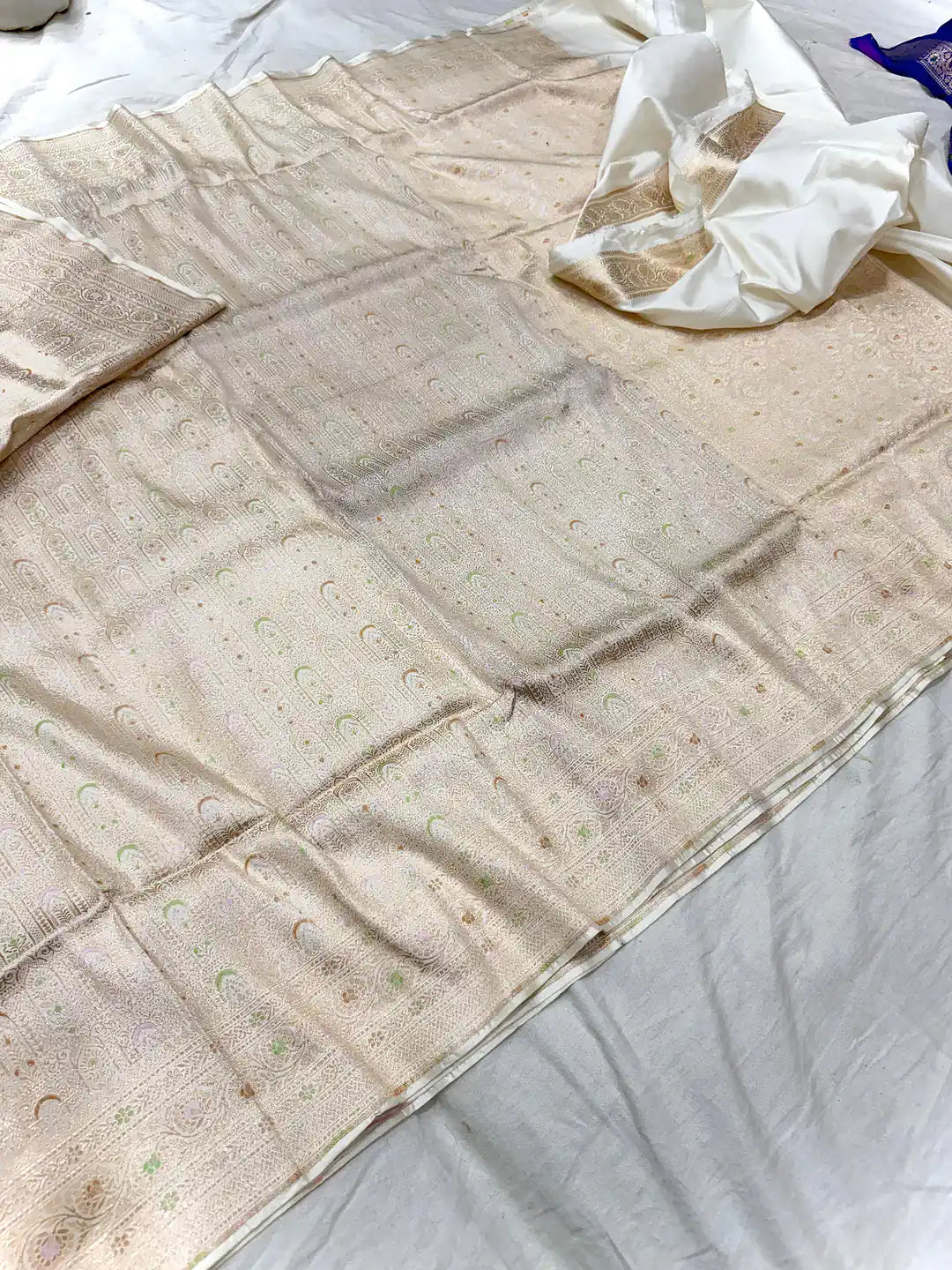 Ivory Garden Glow — Pure Katan Silk Brocade Tilfi Meena Alowar Banarasi Saree