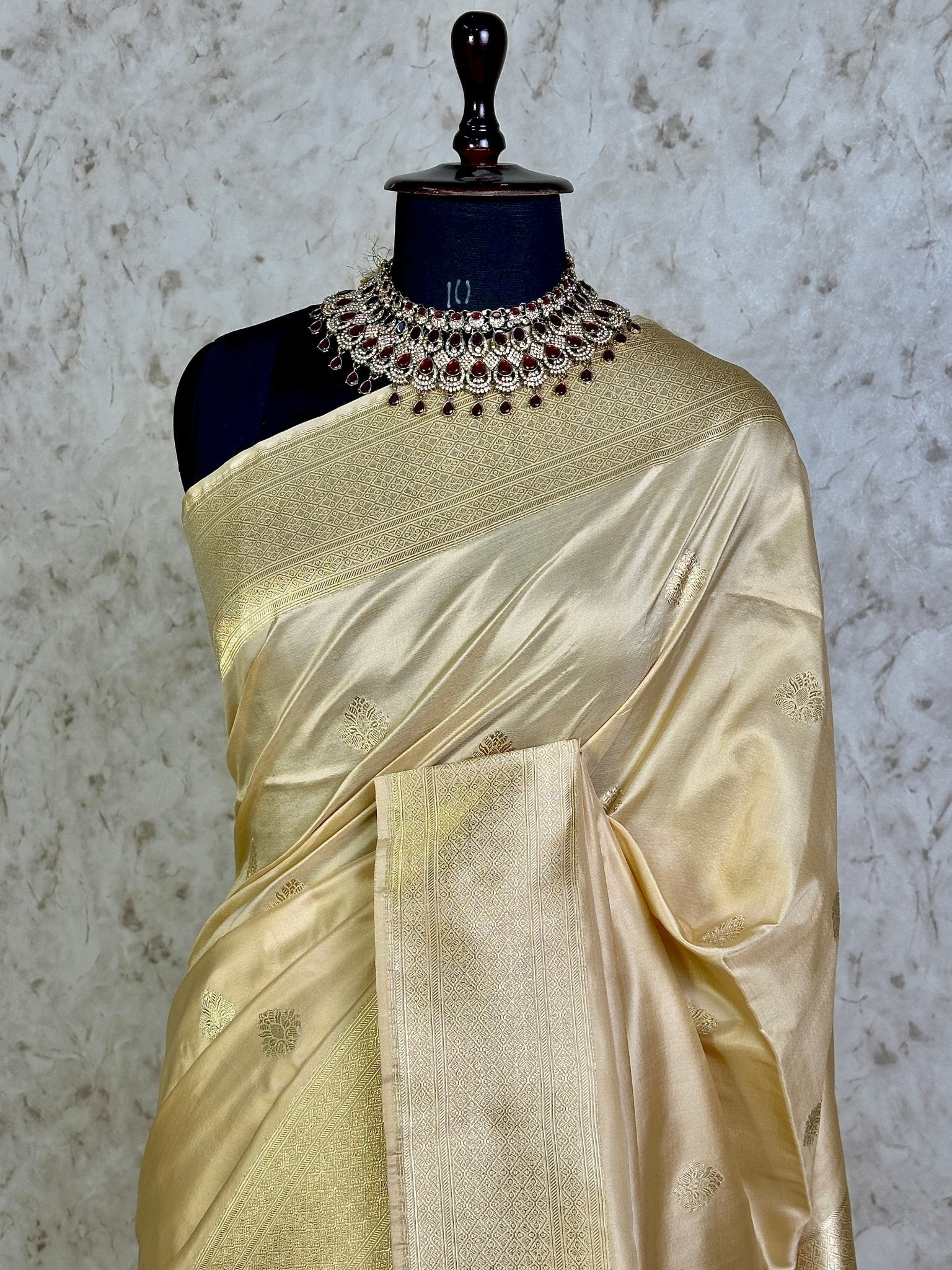 Antique Beige Pure Katan Silk Banarasi Kadhwa Buta Handloom Ektara Weaved Saree with Zari Border - Katan Banaras