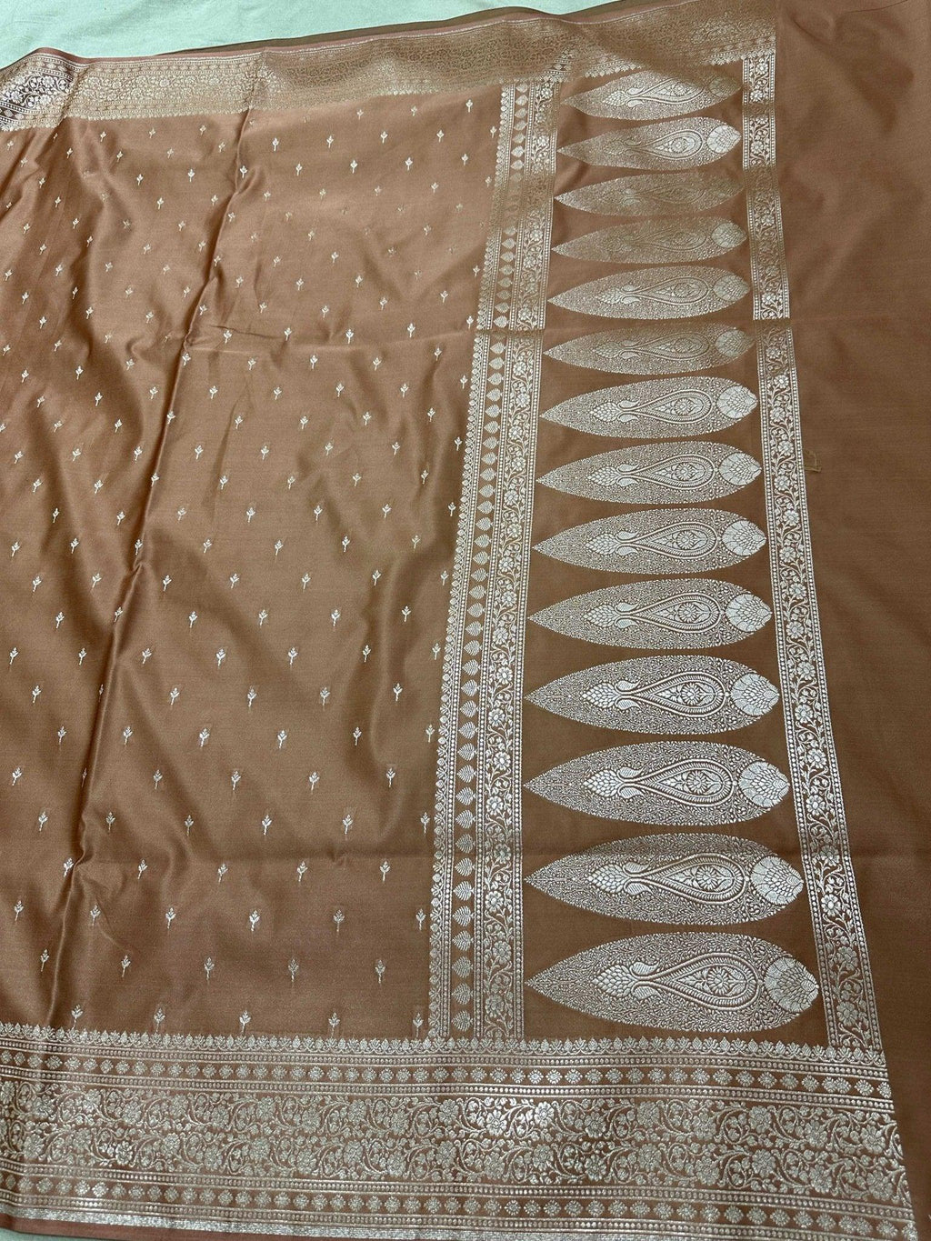Brown Mashru Silk Zari Banarasi Border Aanchal Boota Booti Saree - Katan Banaras