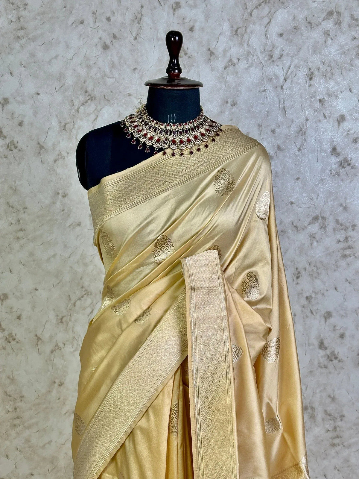 Champagne Gold Pure Katan Silk Banarasi Kadhwa Buta Handloom Ektara Weaved Saree with Zari Border - Katan Banaras