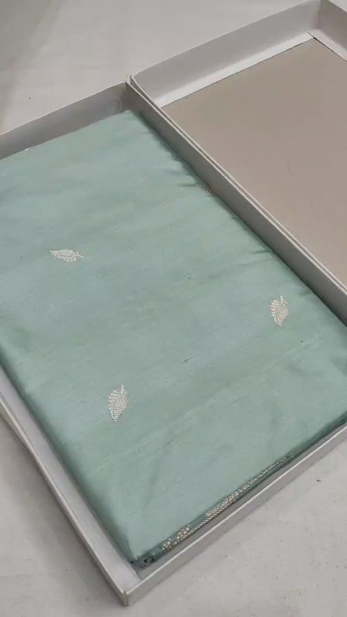 Pure Katan Silk Kadhwa Buta Handloom Banarasi Saree | Pastel Green