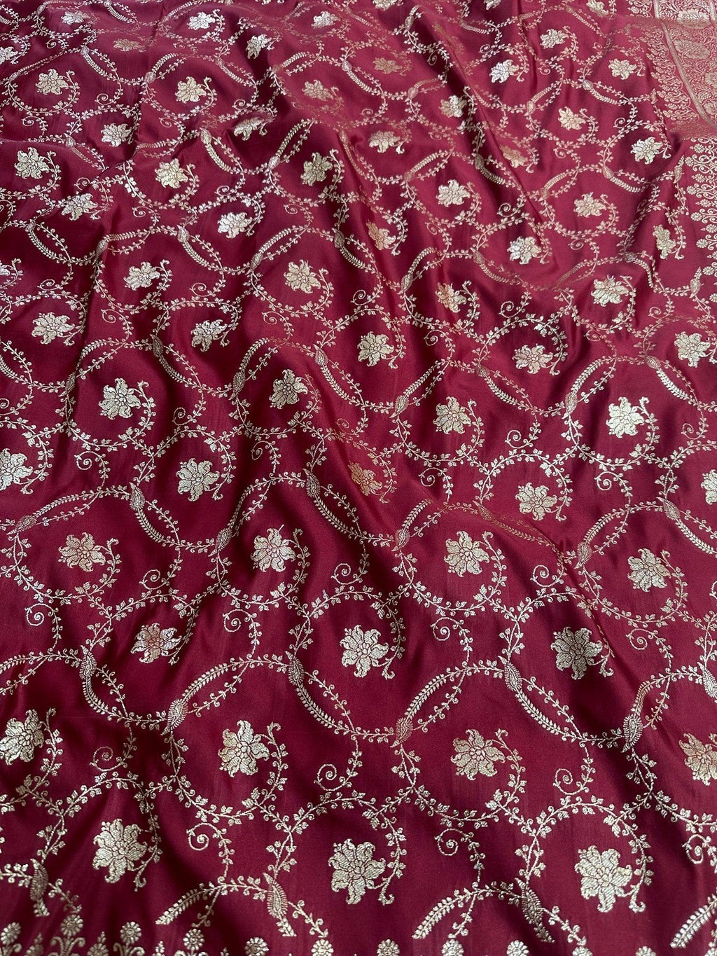 Dark Red Satin Silk Banarasi Saree with Designer Border and Mughal-Inspired Aanchal - Katan Banaras