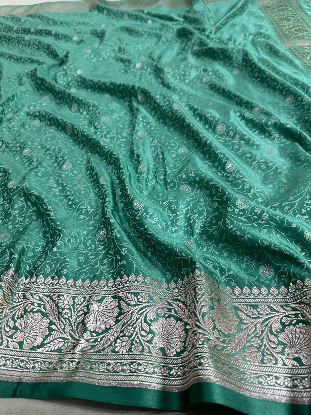 Emerald Blue Mashru Silk Tanchhoi Banarasi Zari Border Brocade Aanchal Saree - Katan Banaras