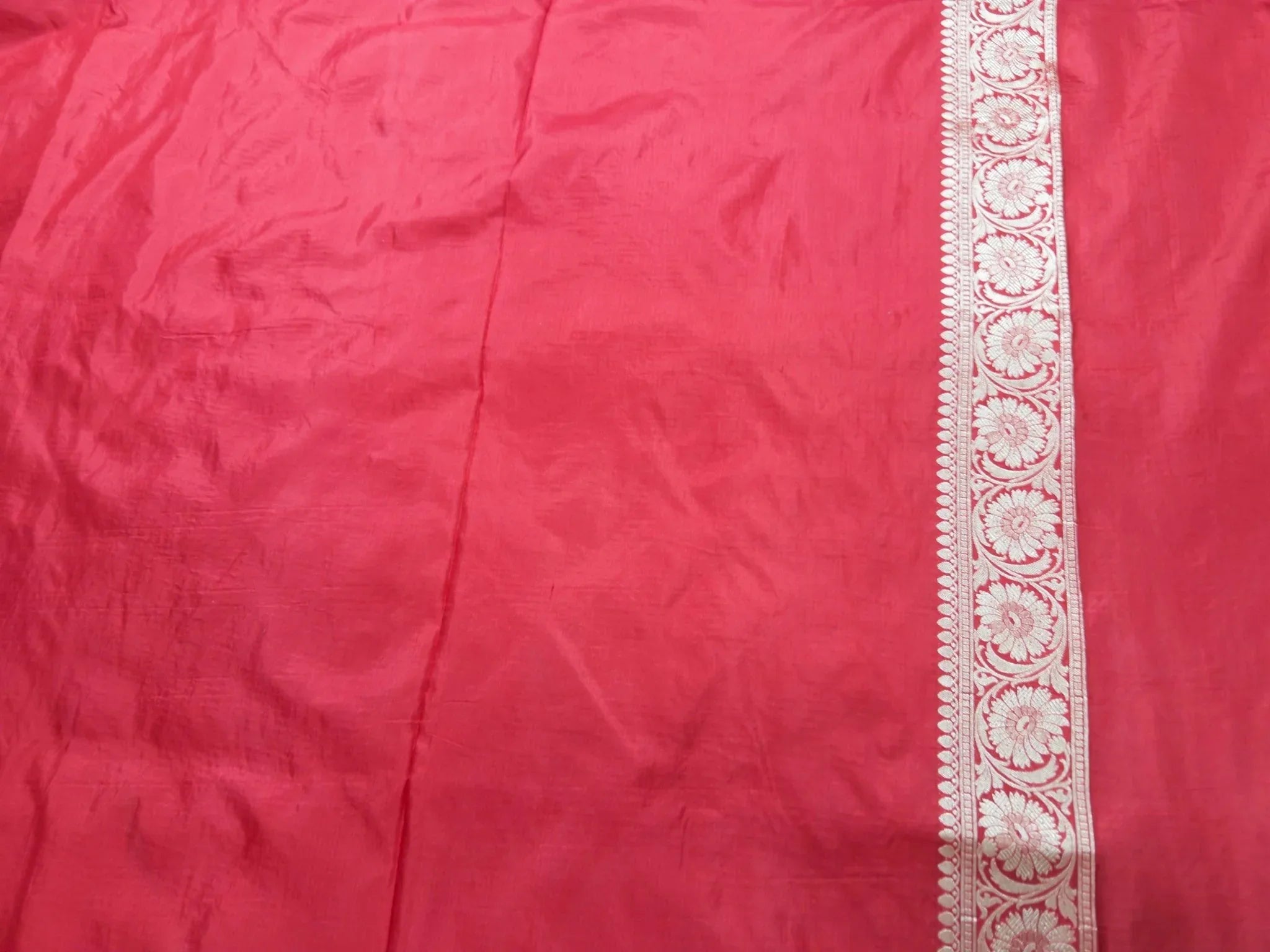 Red Pure Katan Silk Jaalwork Banarasi Saree Bridal Uppada Handwoven Festive Elegance - Katan Banaras