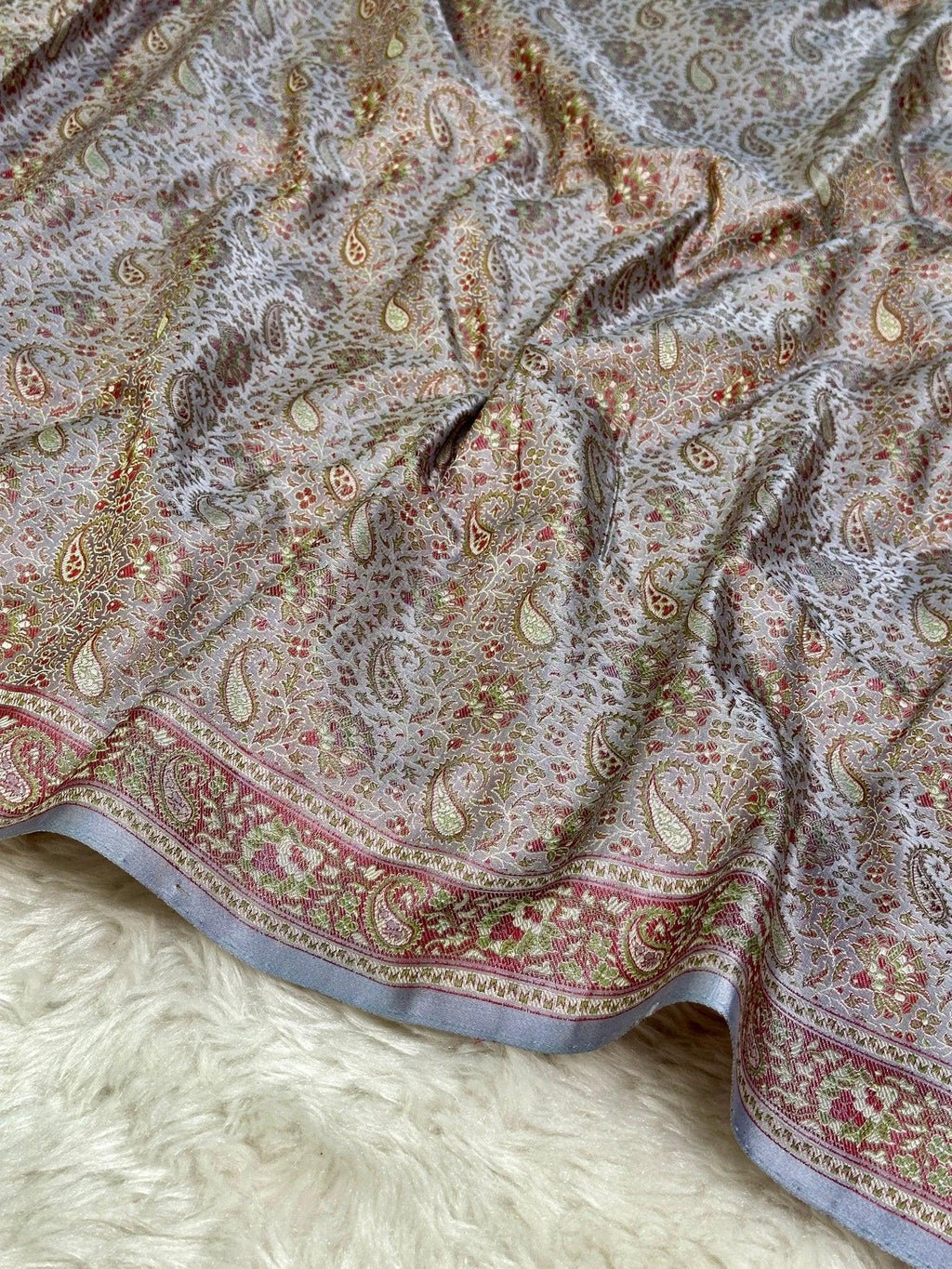 Lavender Grey Pure Banarasi Handloom Jamawar Tanchui Kadhwa Interlocked Weaved Saree - Katan Banaras