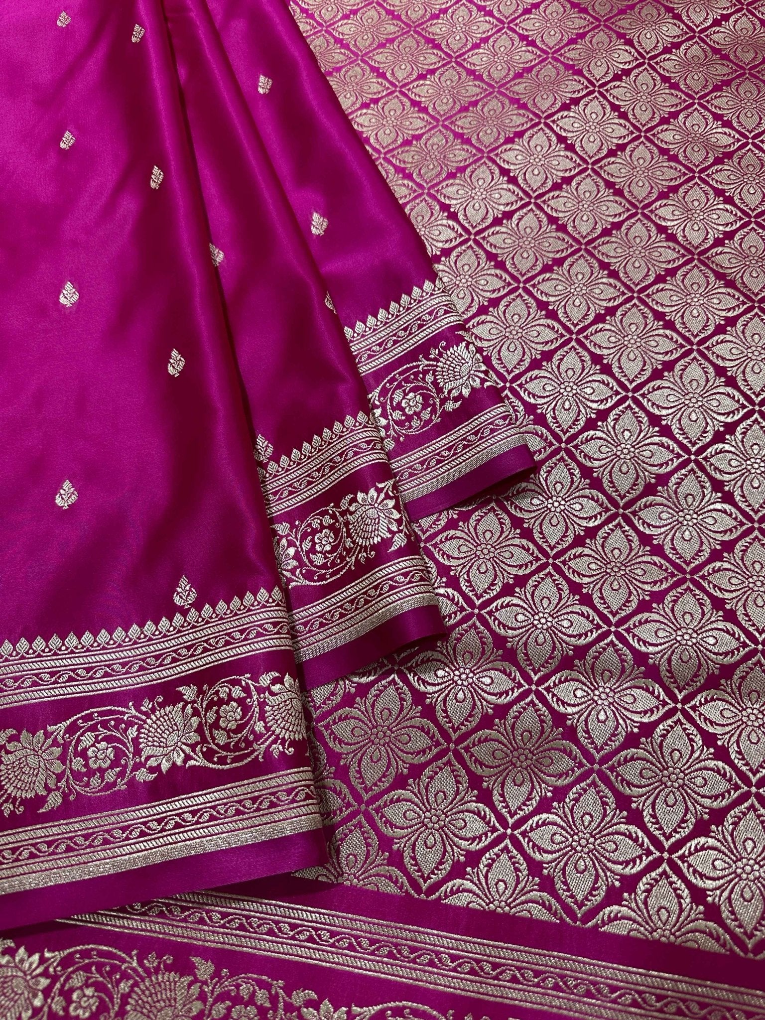 Magenta Mashru Silk Paithni Banarasi Zari Border Brocad Aanchal Booti Saree - Katan Banaras