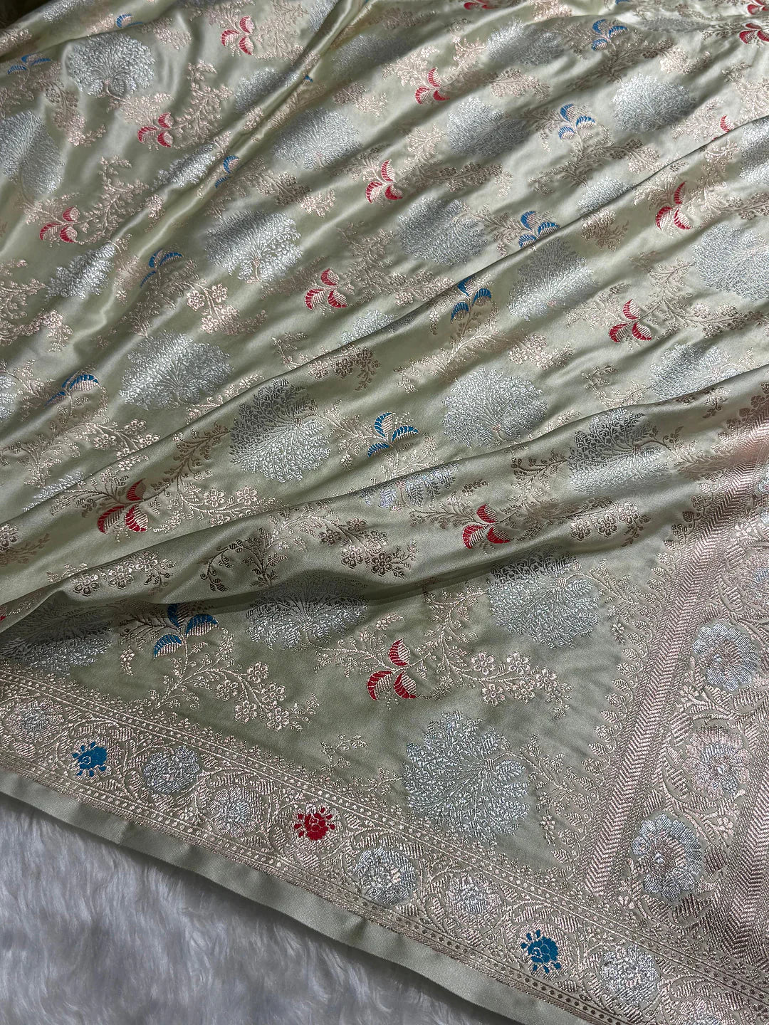 Ivory Bloom — Mashru Silk Banarasi Saree in Ivory