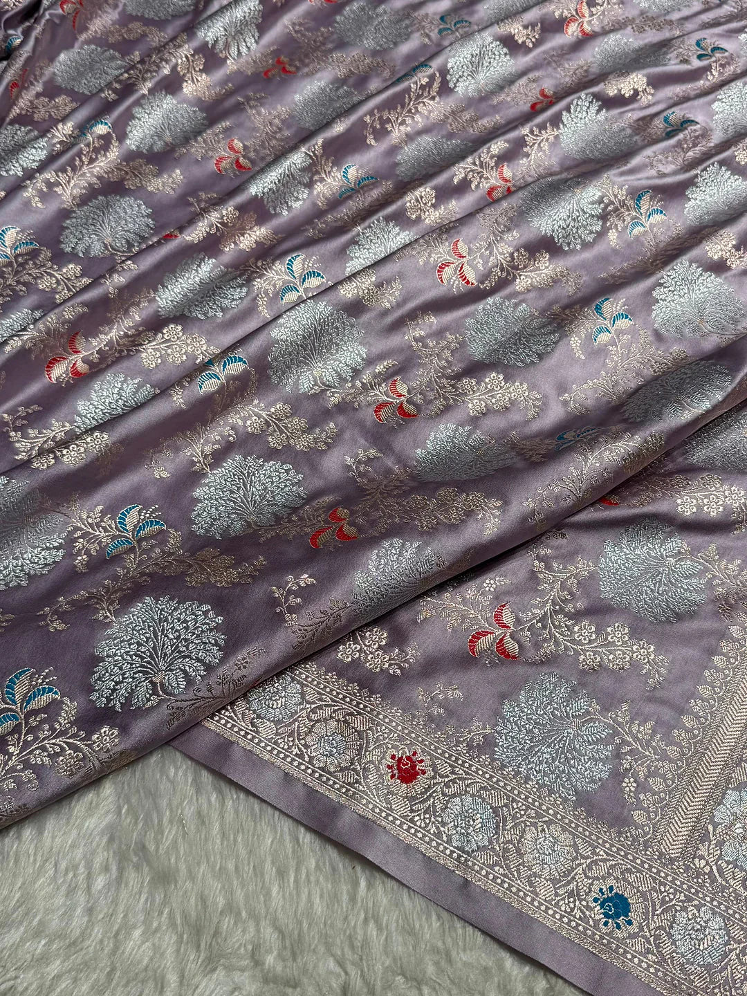 Lavender Reverie — Mashru Silk Banarasi Saree in Dusty Lavender