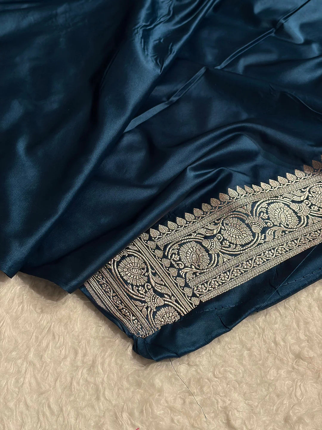 Midnight Lattice — Mashru Silk Saree in Navy Blue