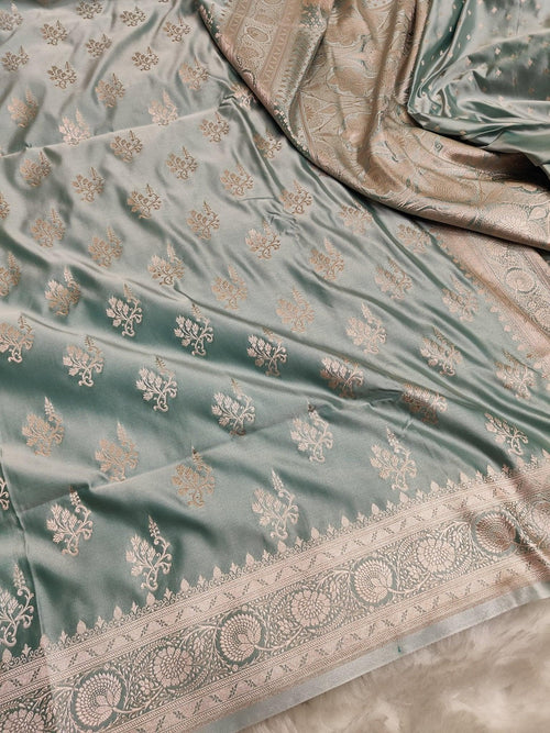 Mashroo Silk Banarasi Saree with gold zari work - Katan Banaras