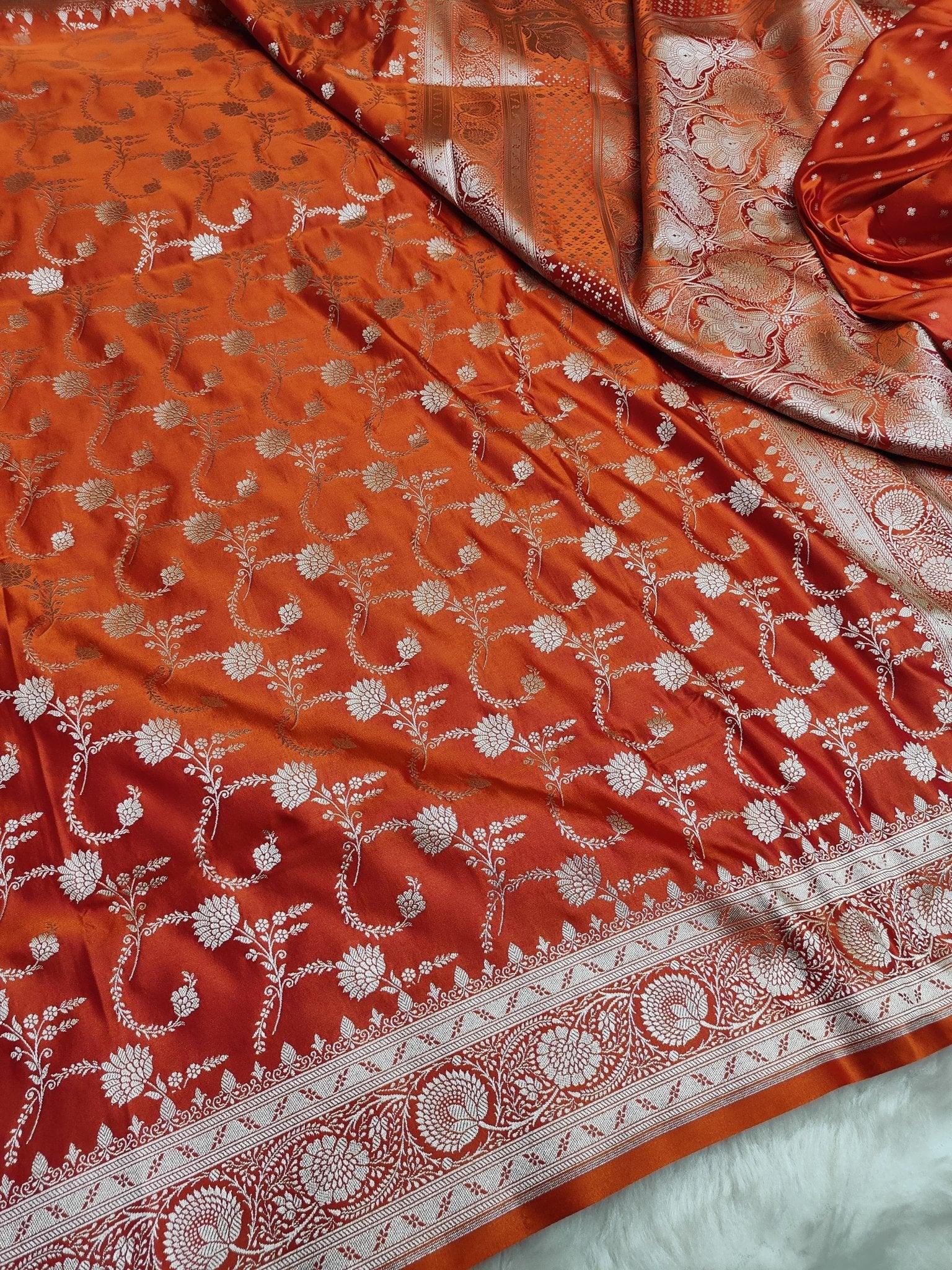 Mashroo Silk Banarasi Saree with gold zari work - Katan Banaras