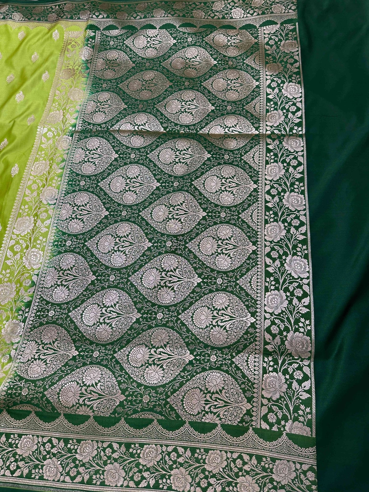 Mehndi & Green Contrast Mashru Silk Banarasi Zari Border Brocade Aanchal Saree - Katan Banaras