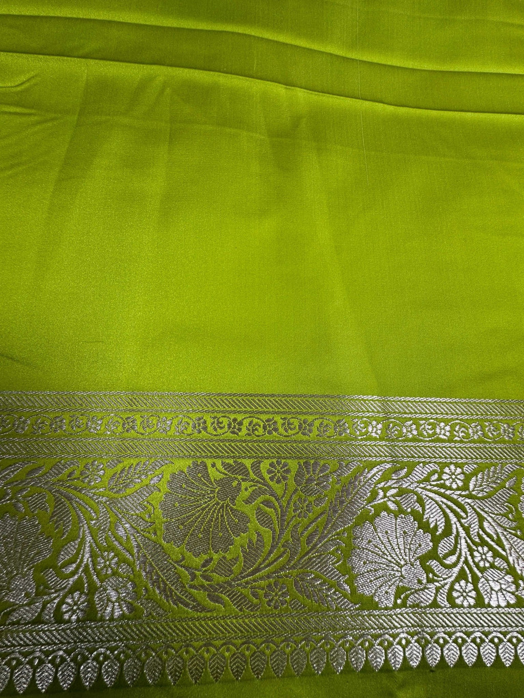 Mehndi Green Mashru Silk Tanchhoi Banarasi Zari Border Brocade Aanchal Saree - Katan Banaras